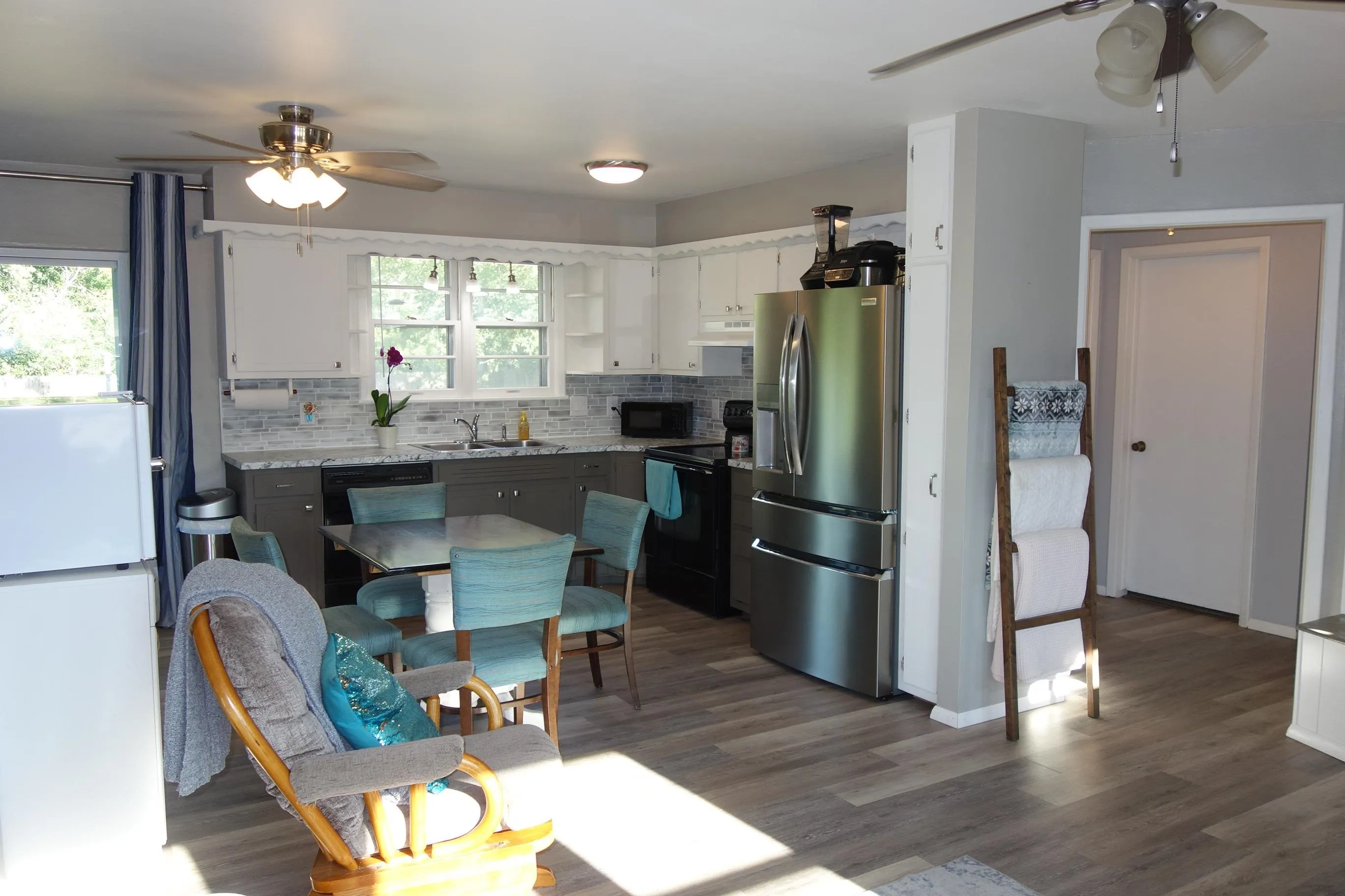 Mulvane, Kansas 67110, United States, 3 Bedrooms Bedrooms, ,2 BathroomsBathrooms,Residential,Active,196493