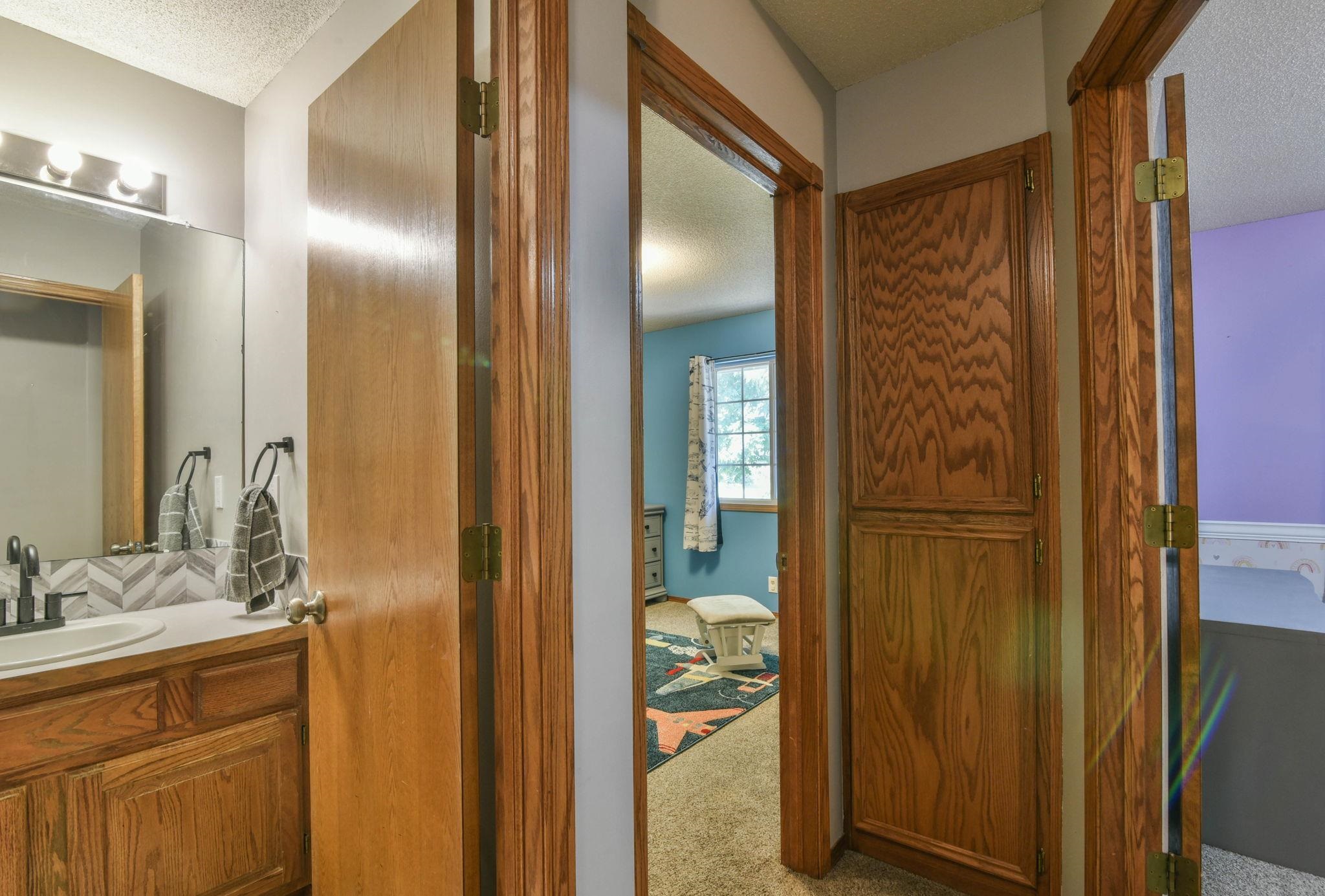 3617 Whispering Brook Ct, Wichita, Kansas image 15