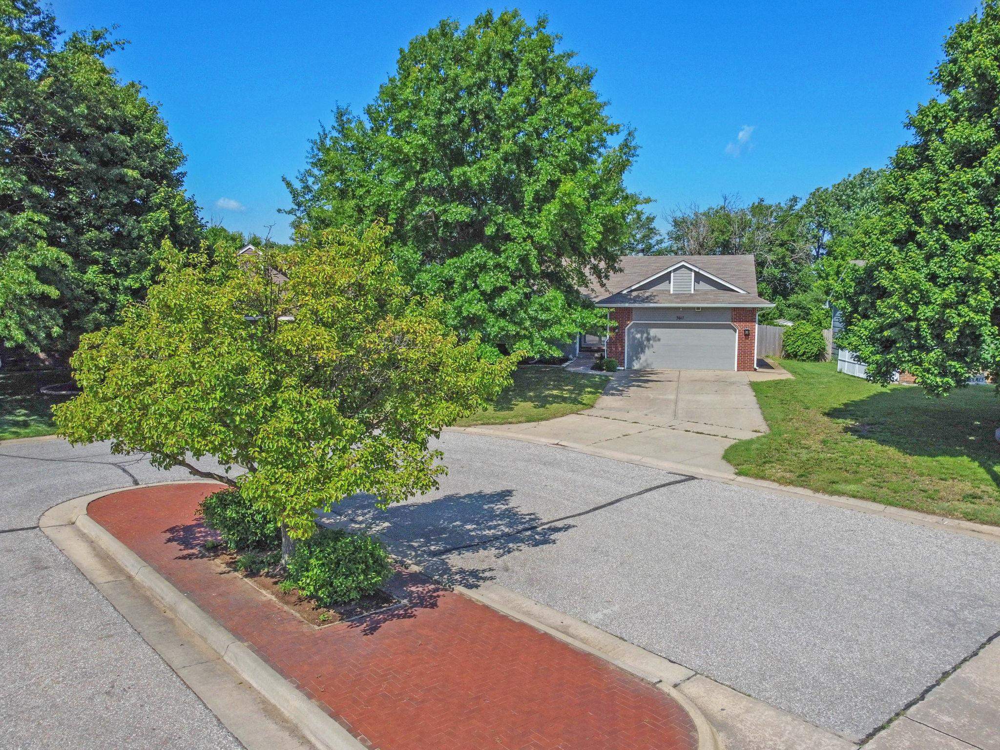 3617 Whispering Brook Ct, Wichita, Kansas image 35