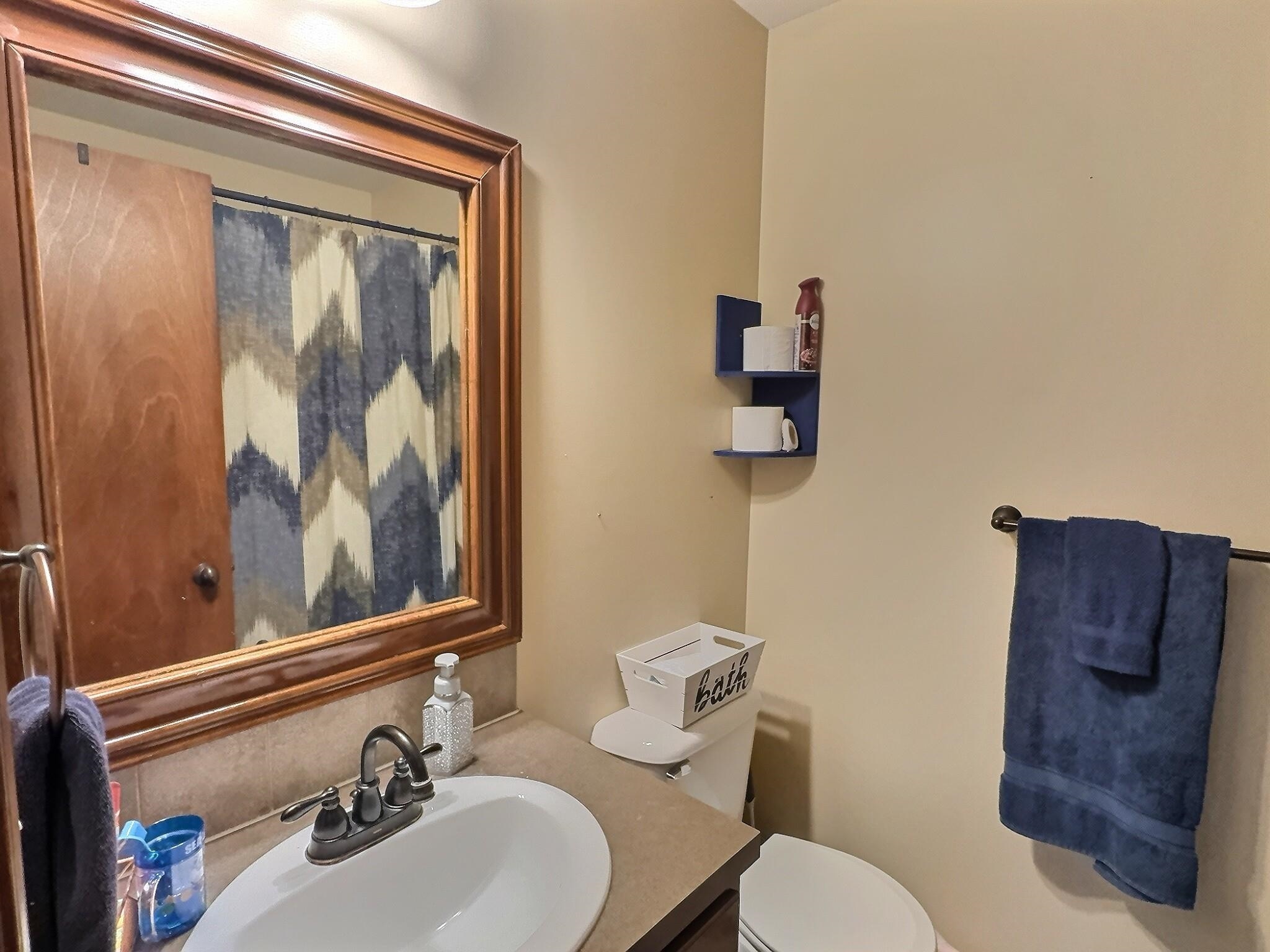 620 Goldspike Ct, Newton, Kansas image 16