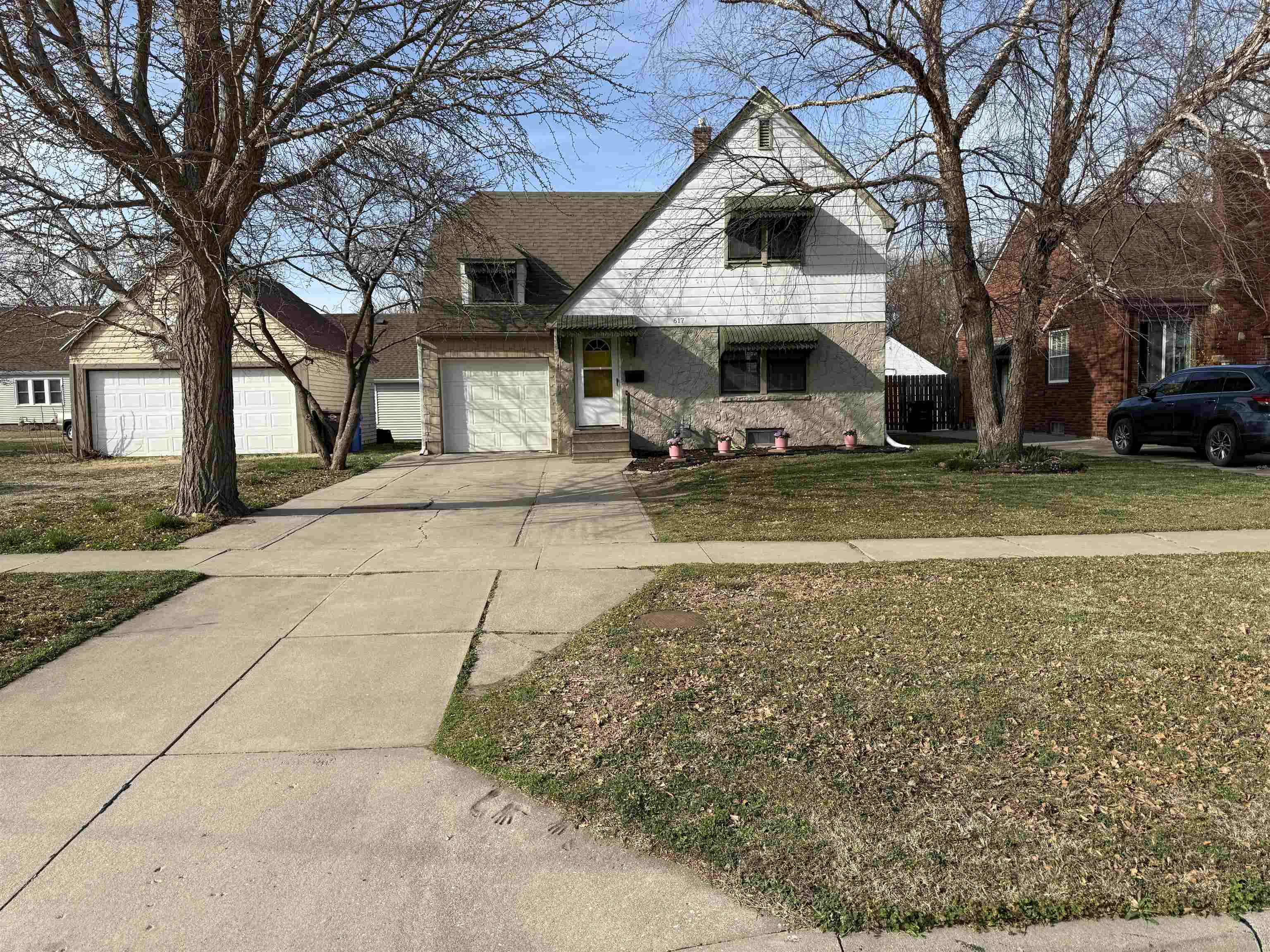 617 E Hancock St, McPherson, Kansas image 2