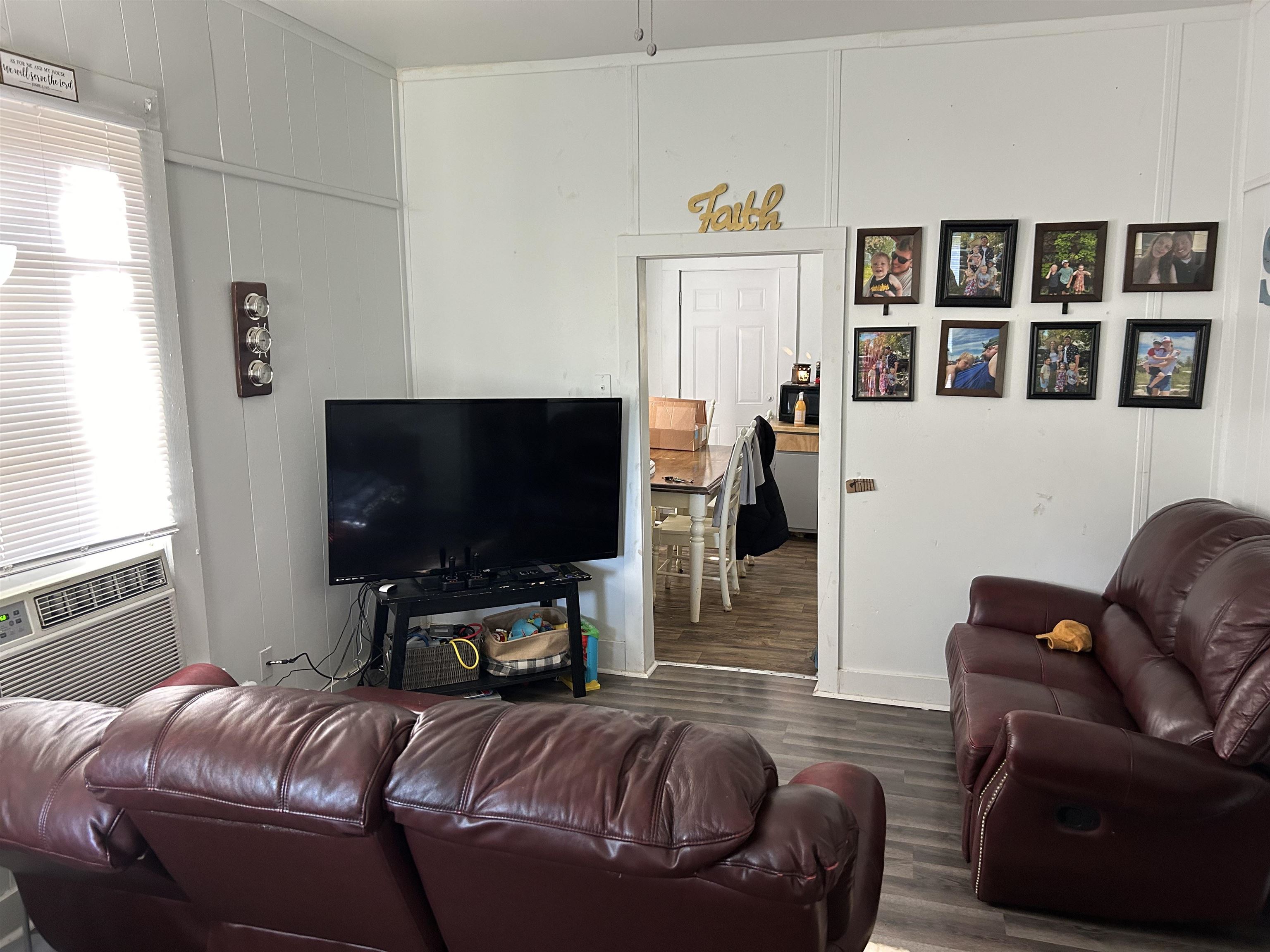 514 W 4th St, Newton, Kansas image 2