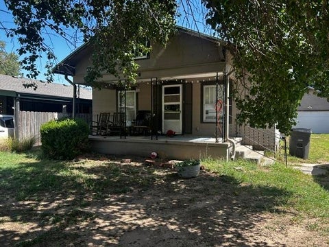 Homes For Sale - 918 N 4th St<br/> Arkansas City, KS 67005