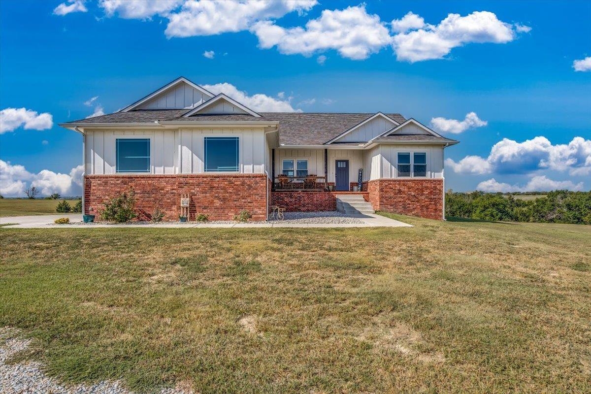 5477 52nd Rd, Udall, Kansas image 1