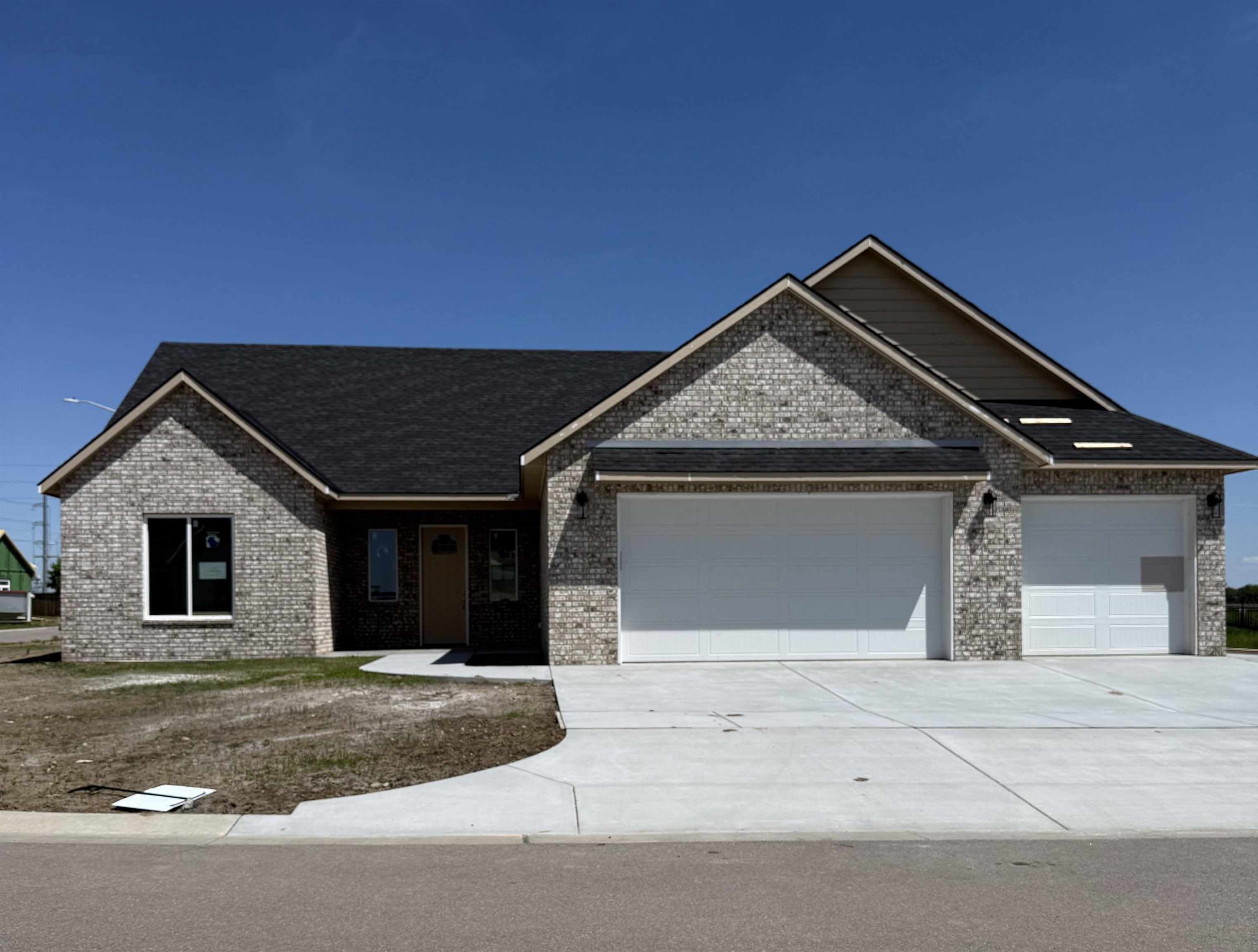 12086 E Pepperwood St, Wichita, Kansas image 1