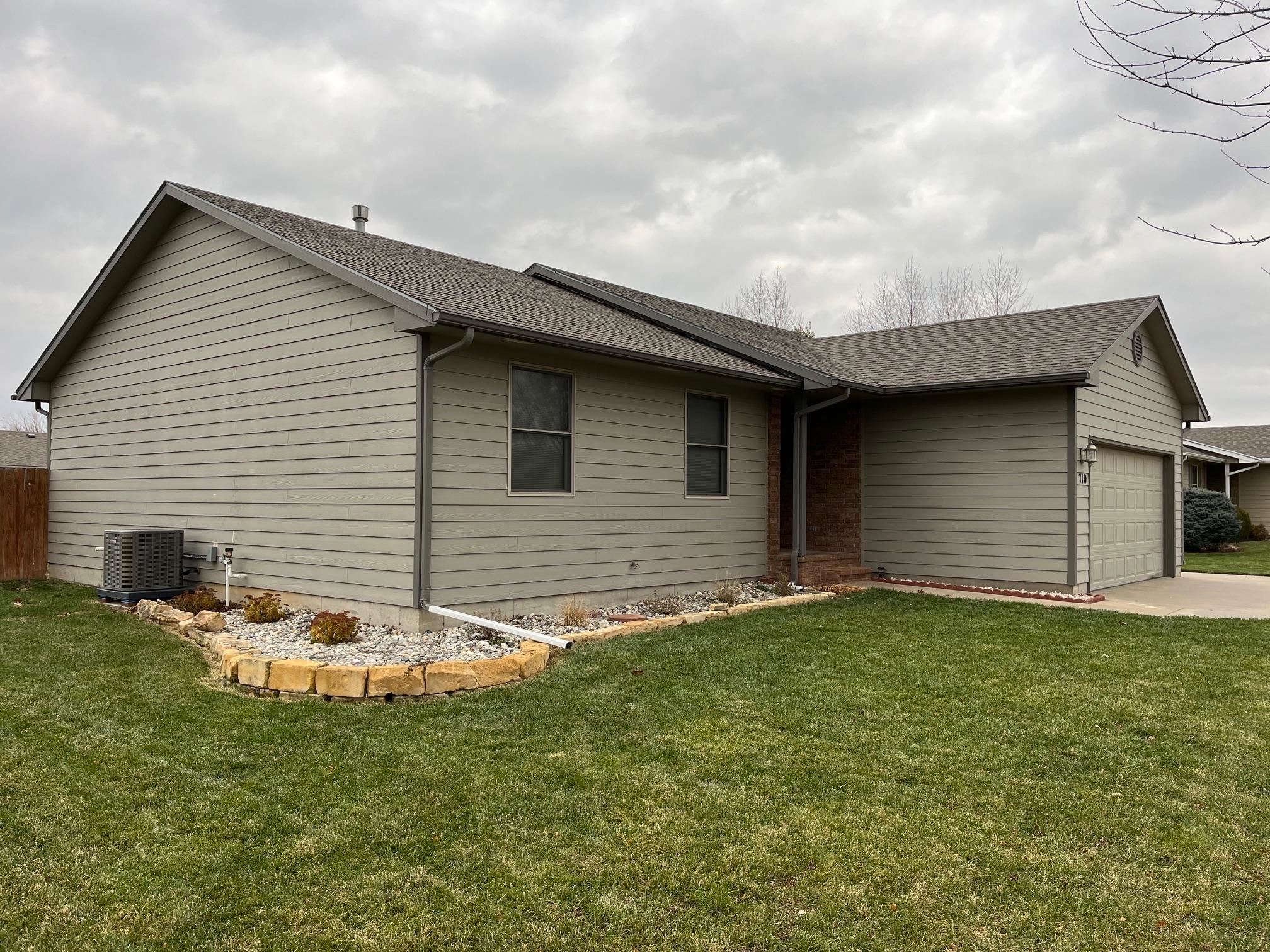 710 Clover Ln, Hesston, Kansas image 24