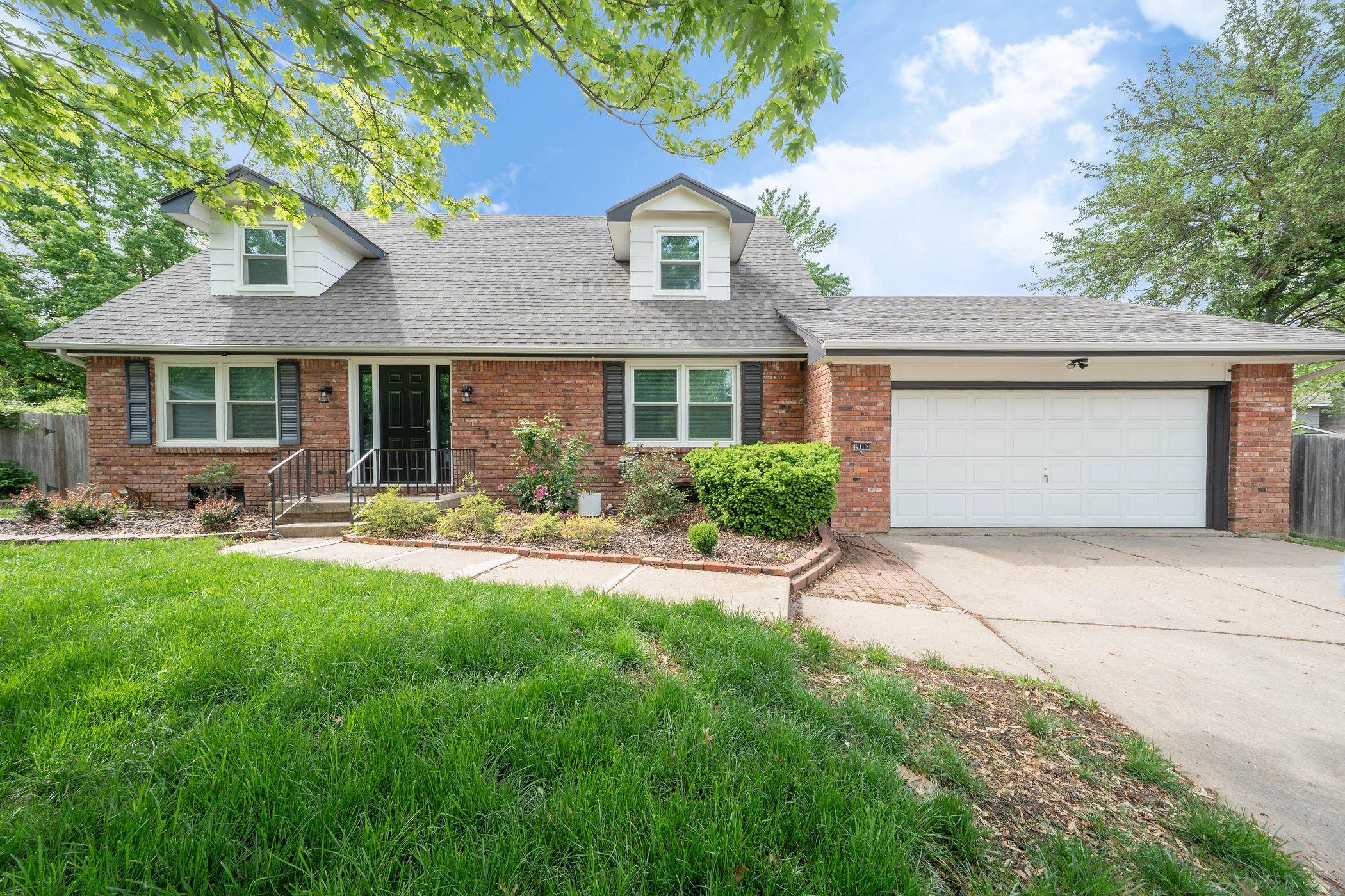 617 N Willow Dr, Derby, Kansas image 1