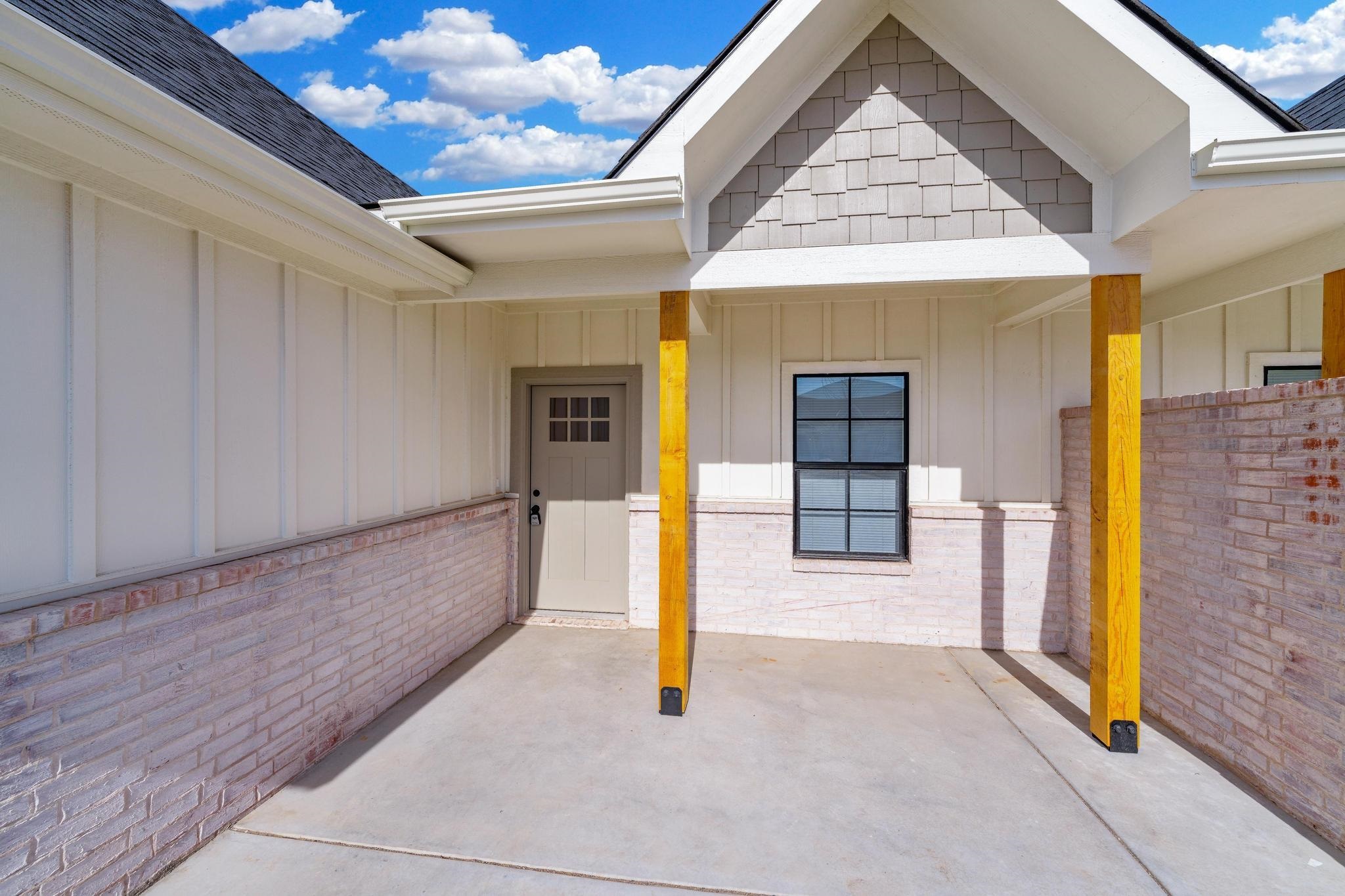 2314 S Spring Hill Ct, Goddard, Kansas image 3