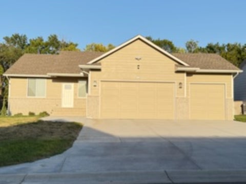 Homes For Sale - 13529 E Rose St<br/> Wichita, KS 67230