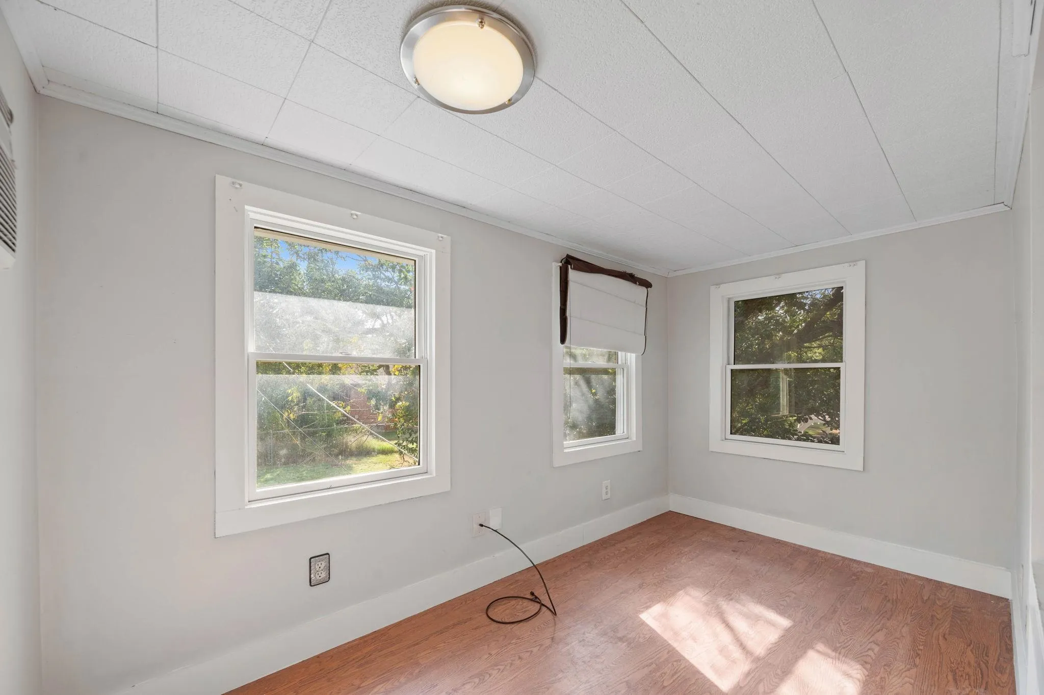 Wichita, Kansas 67211, United States, 3 Bedrooms Bedrooms, ,1 BathroomBathrooms,Residential,Active,199816