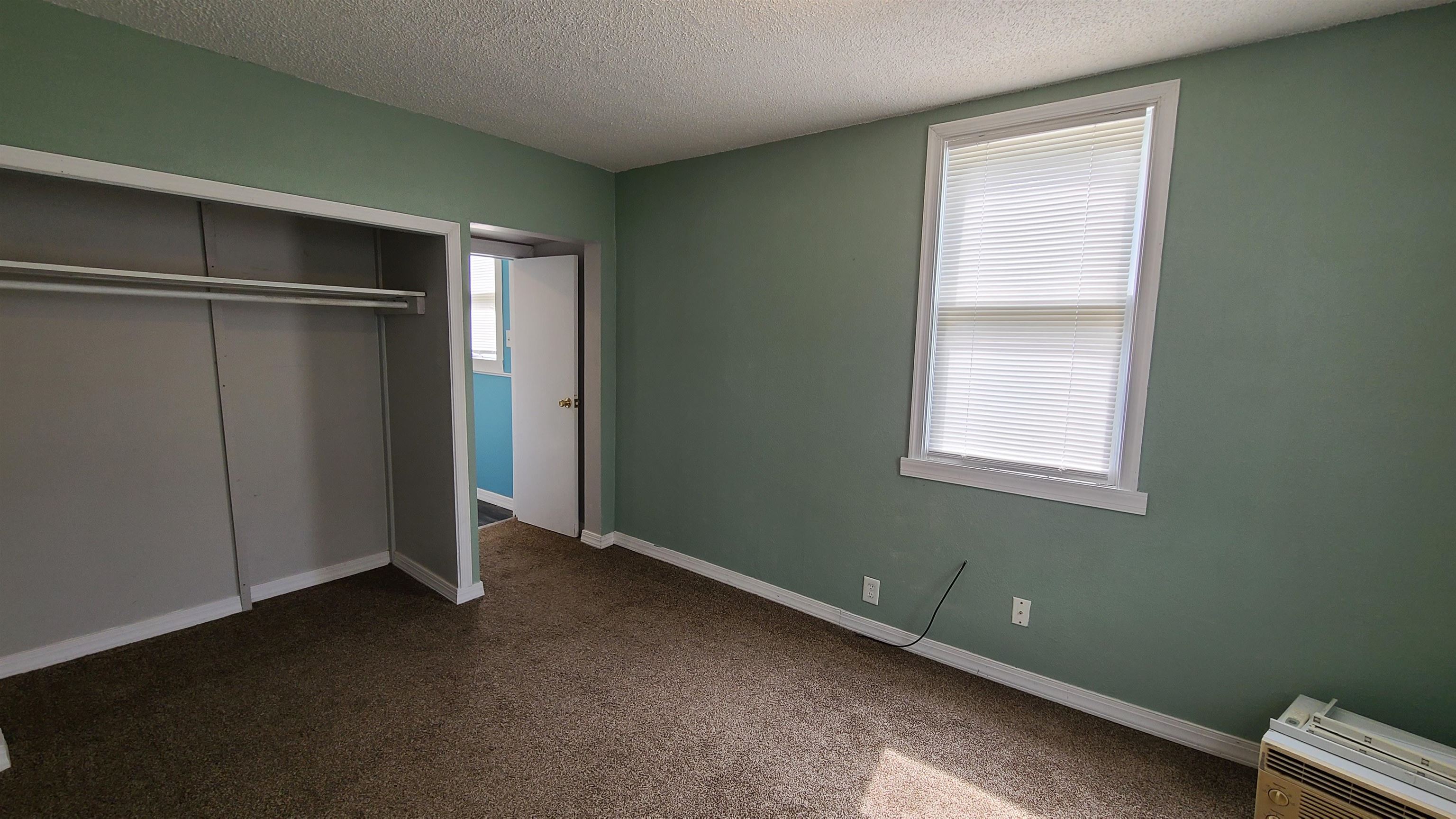 812 E 4th St, Wellington, Kansas image 10