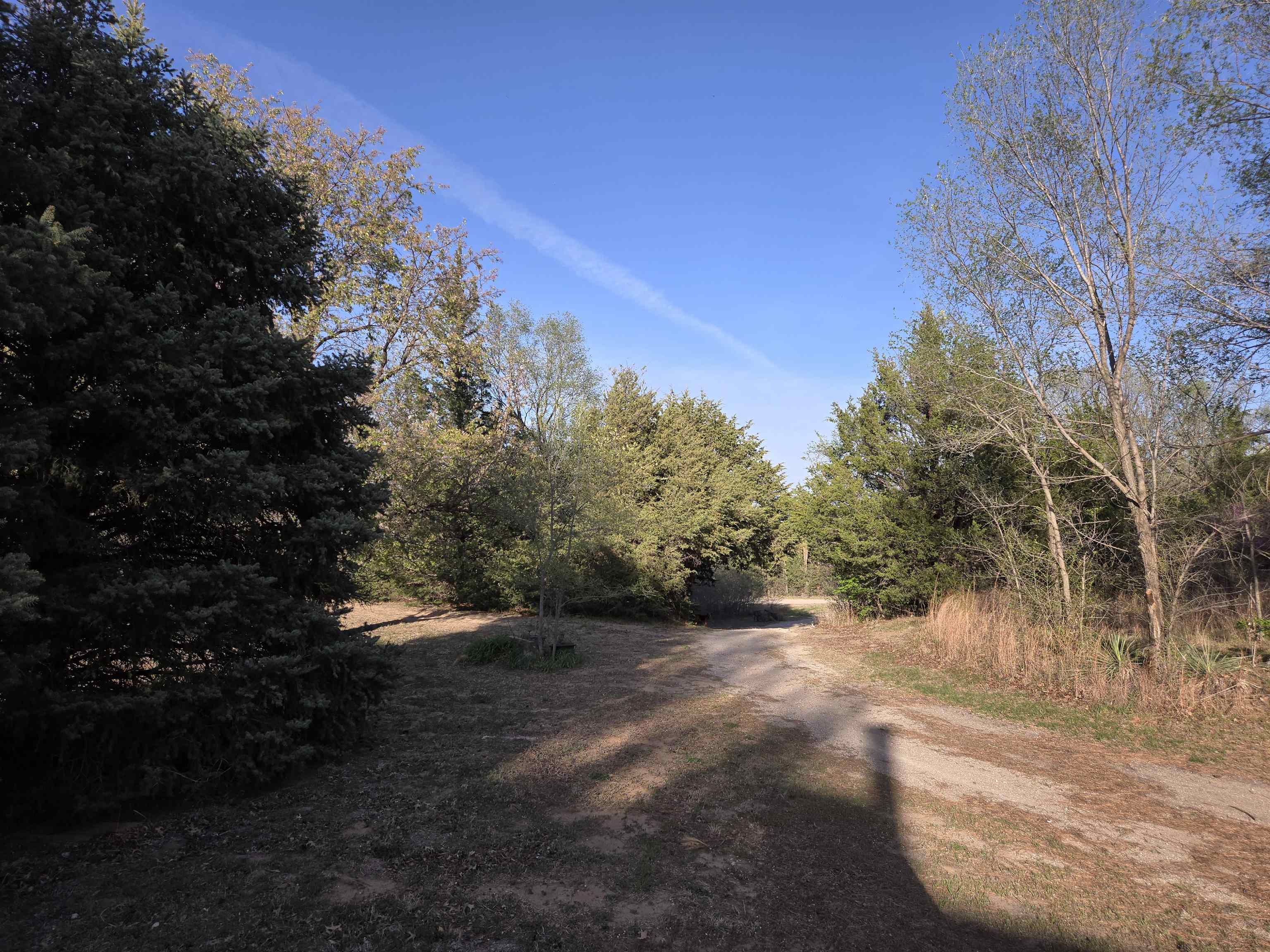 3319 N Kent Rd, Buhler, Kansas image 12