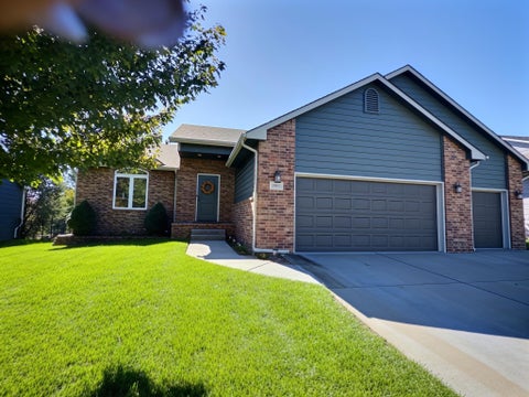Homes For Sale - 13917 W Taft St<br/> Wichita, KS 67235