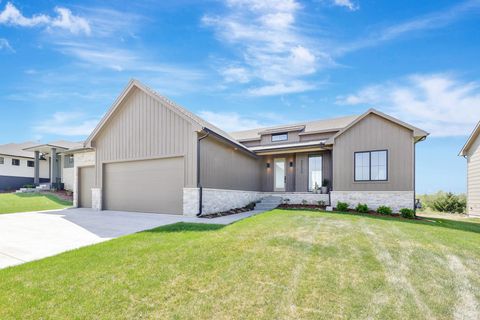 Homes For Sale - 3239 N Bedford St<br/> Sedgwick County, Wichita, KS 67226