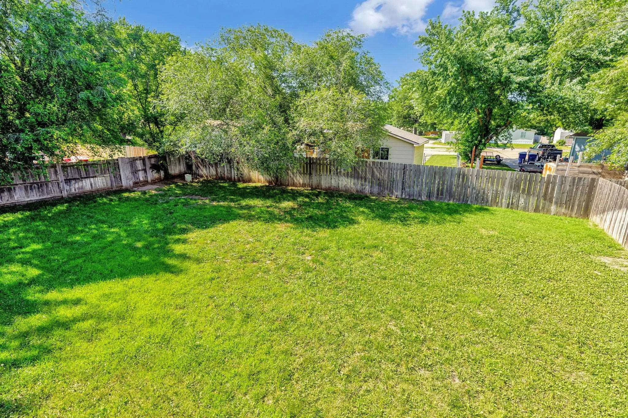 Wichita, Kansas 67216, United States, 4 Bedrooms Bedrooms, ,3 BathroomsBathrooms,Residential,Active,160750