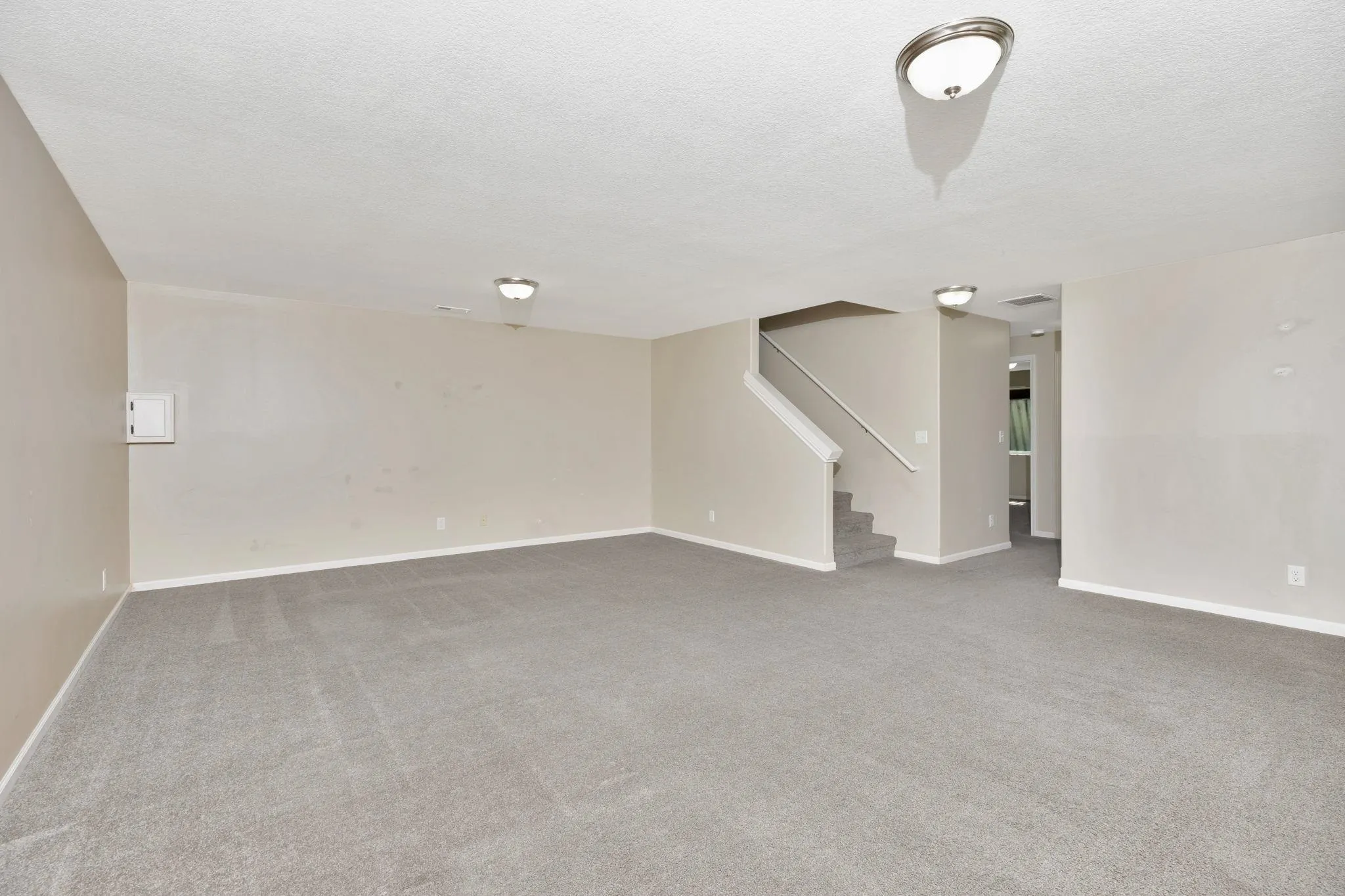 Wichita, Kansas 67216, United States, 4 Bedrooms Bedrooms, ,3 BathroomsBathrooms,Residential,Active,160750