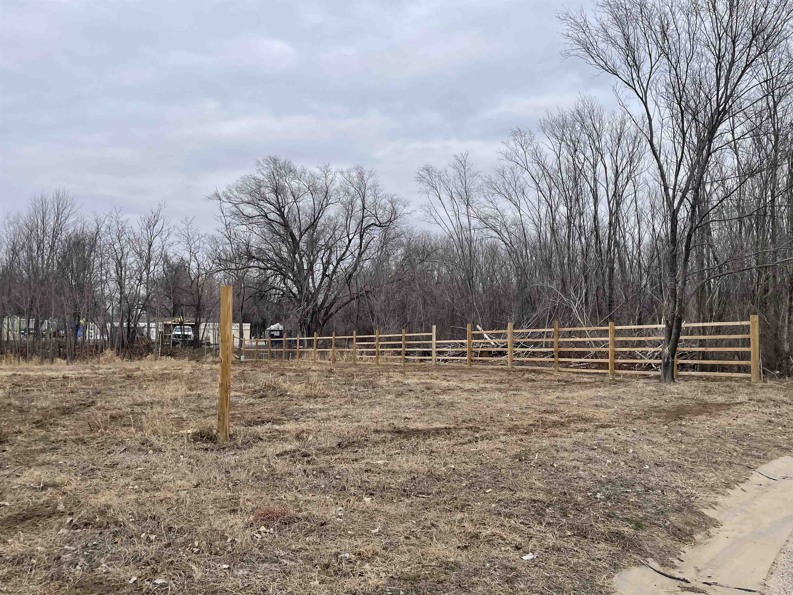 Lot 16 Block 1 Sycamore Pond Add, Wichita, Kansas image 4