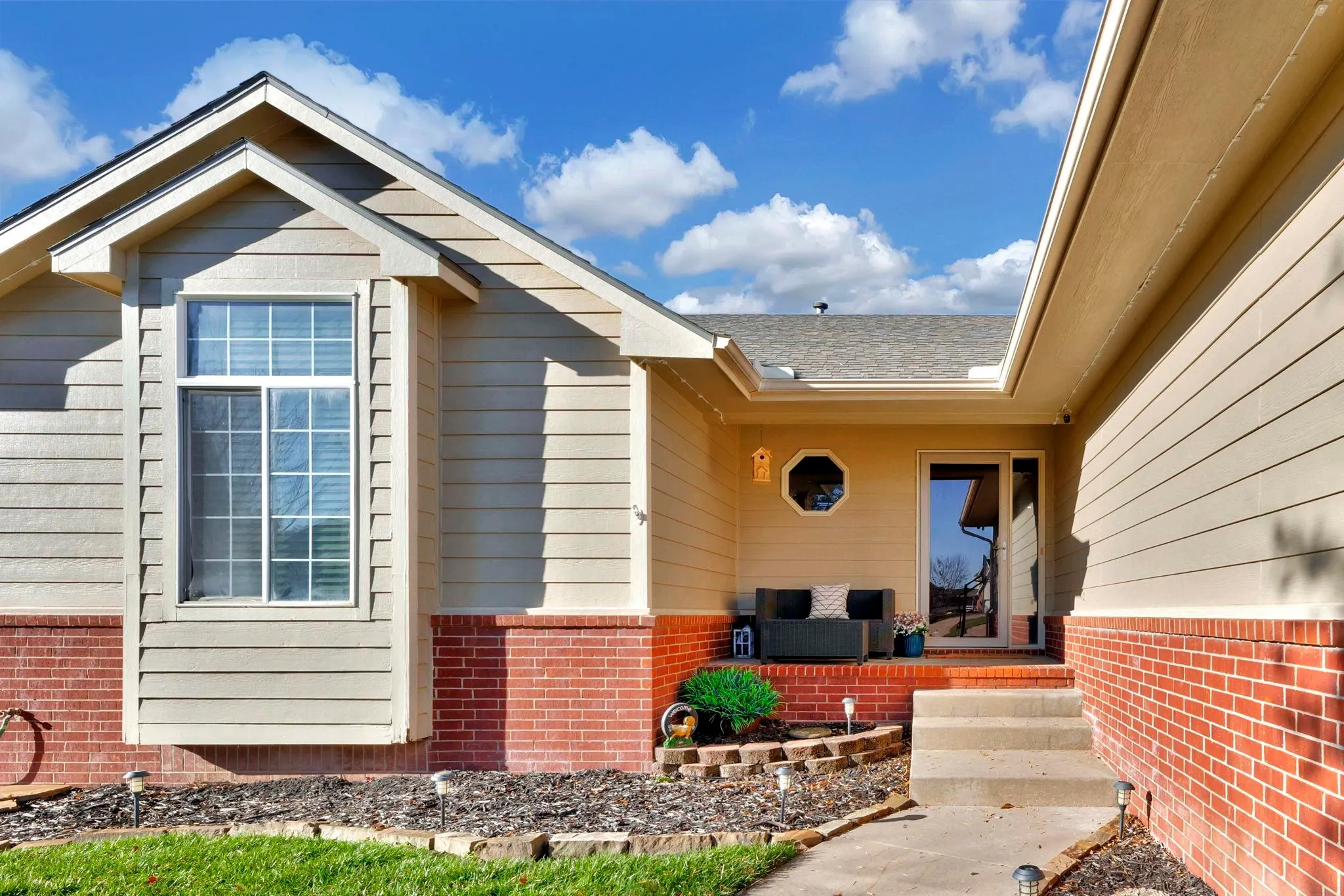 Clearwater, Kansas 67026, United States, 4 Bedrooms Bedrooms, ,3 BathroomsBathrooms,Residential,Active,248796