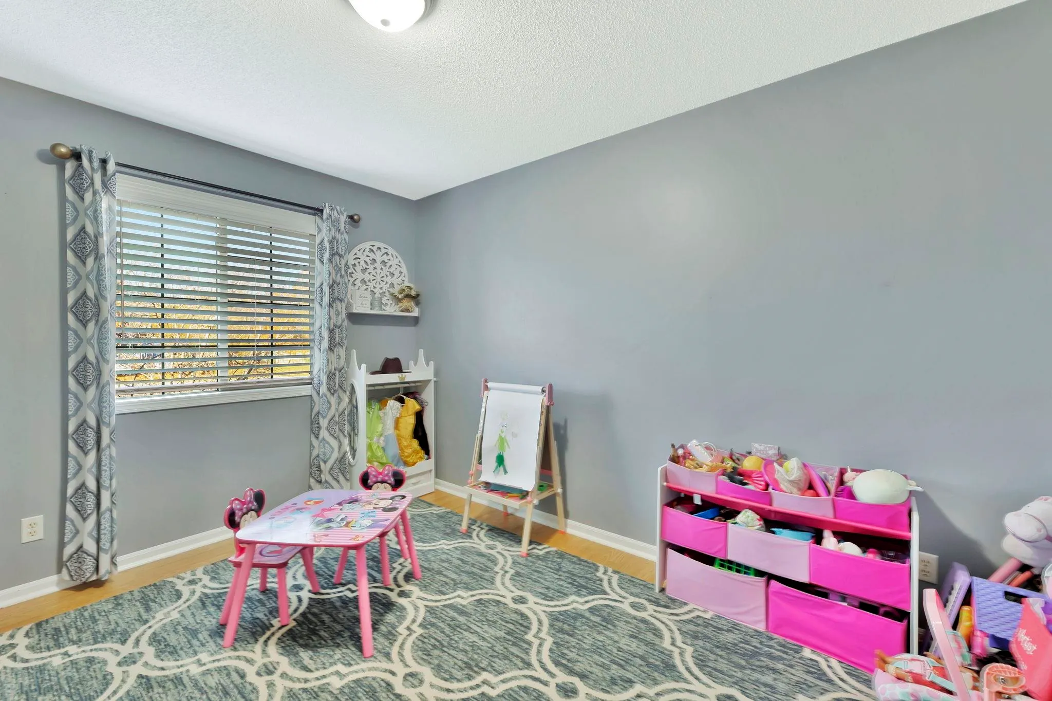 Clearwater, Kansas 67026, United States, 4 Bedrooms Bedrooms, ,3 BathroomsBathrooms,Residential,Active,248796