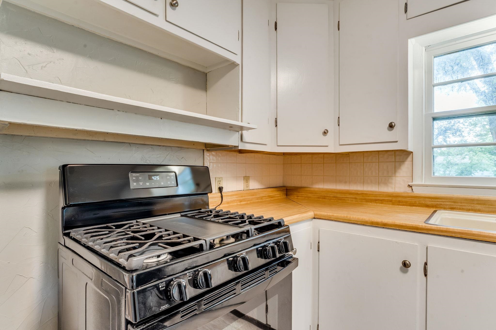 2427 S Everett St, Wichita, Virginia image 11