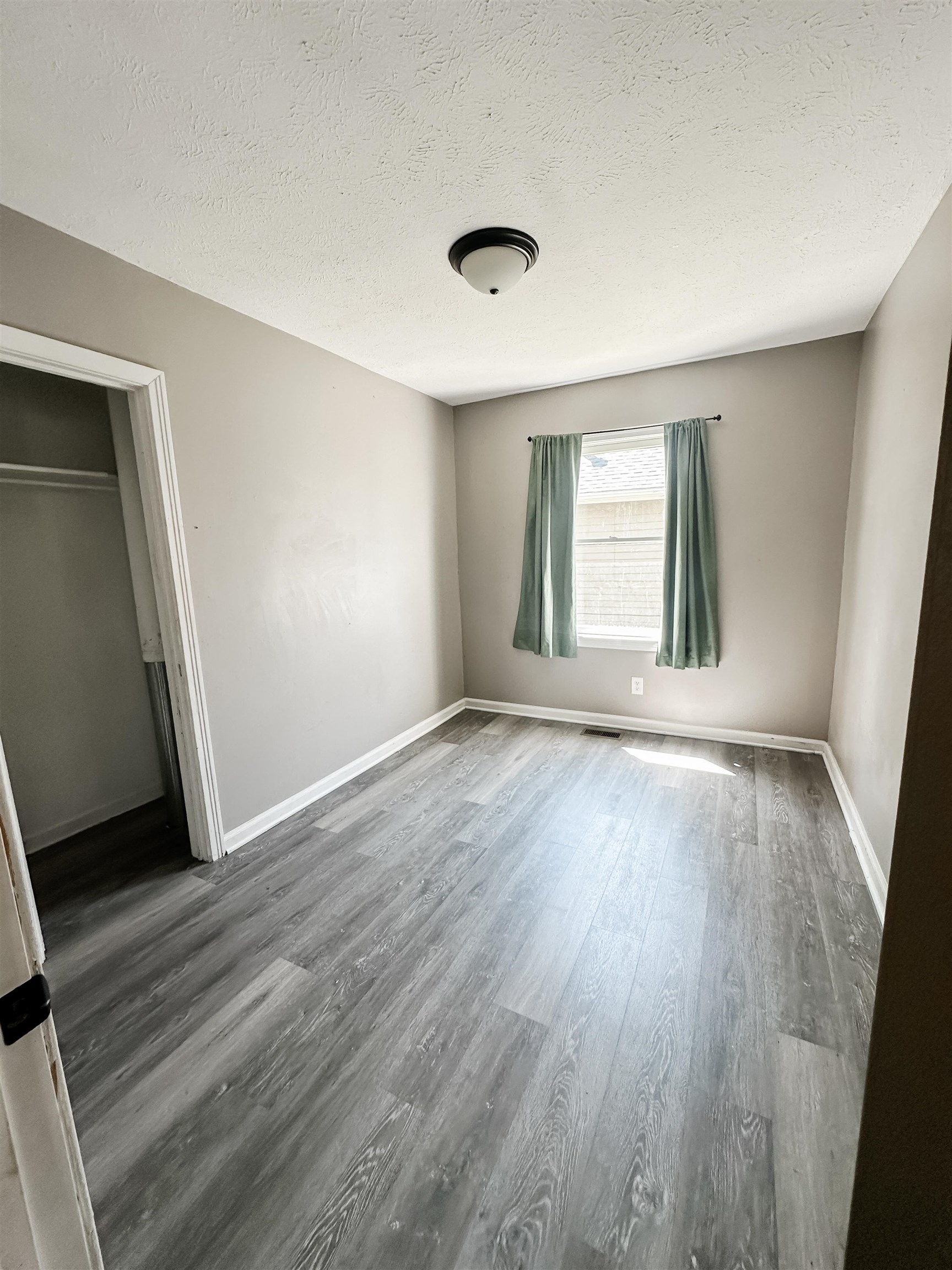925 Sheridan St, Salina, Kansas image 9