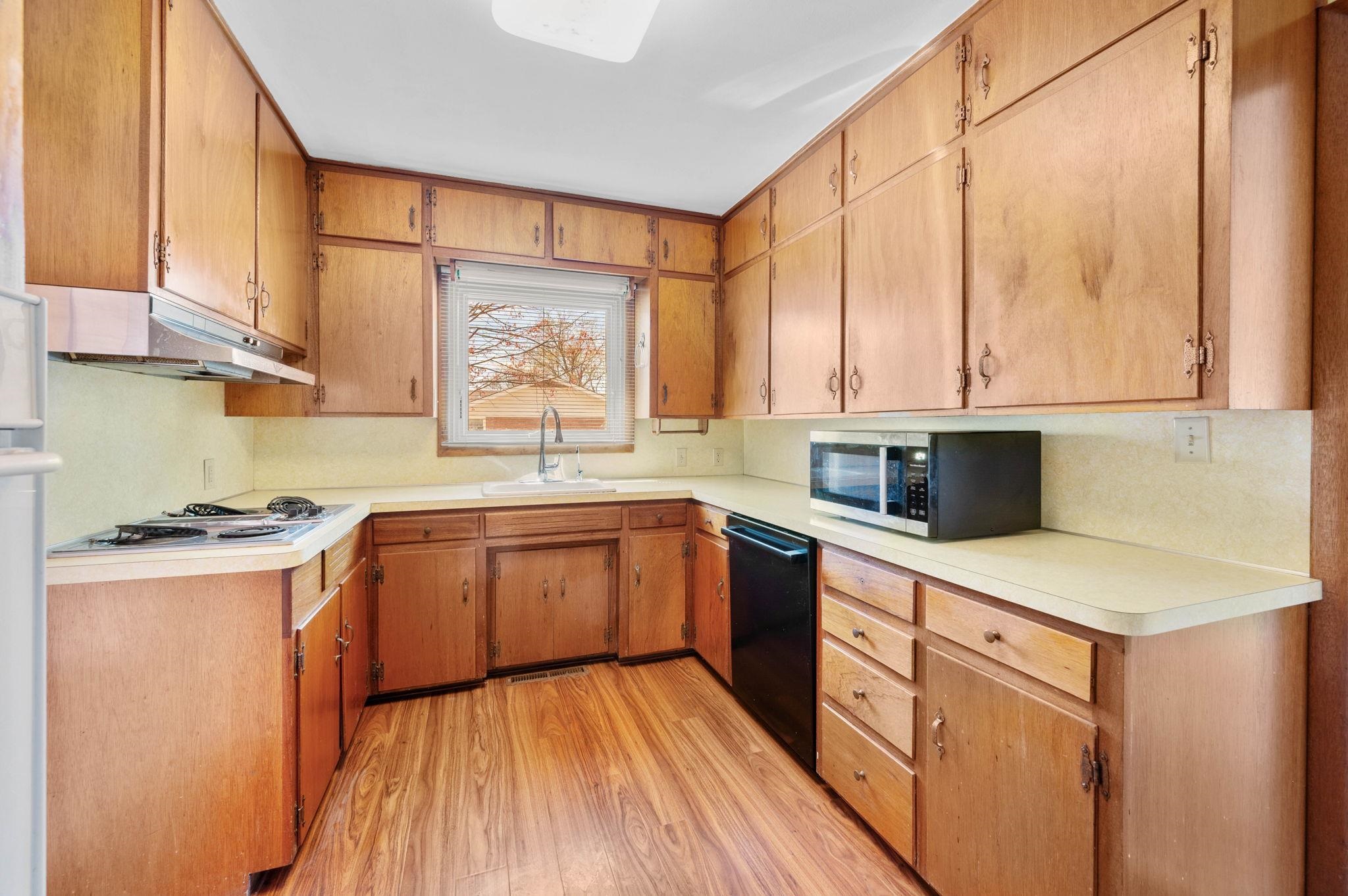 6102 E 8th St N St, Wichita, Kansas image 16