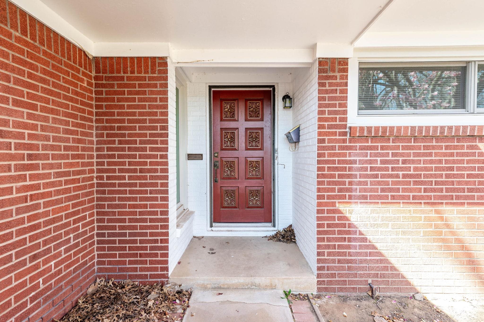 6102 E 8th St N St, Wichita, Kansas image 2