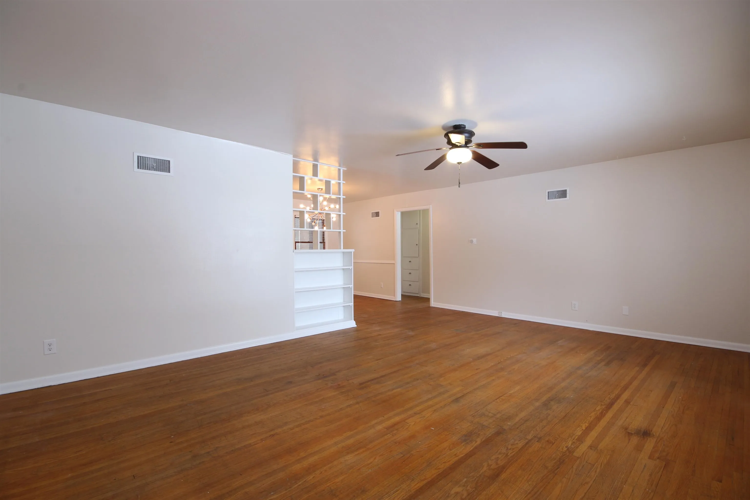 Wichita, Kansas 67218, United States, 3 Bedrooms Bedrooms, ,1 BathroomBathrooms,Residential,Active,170491