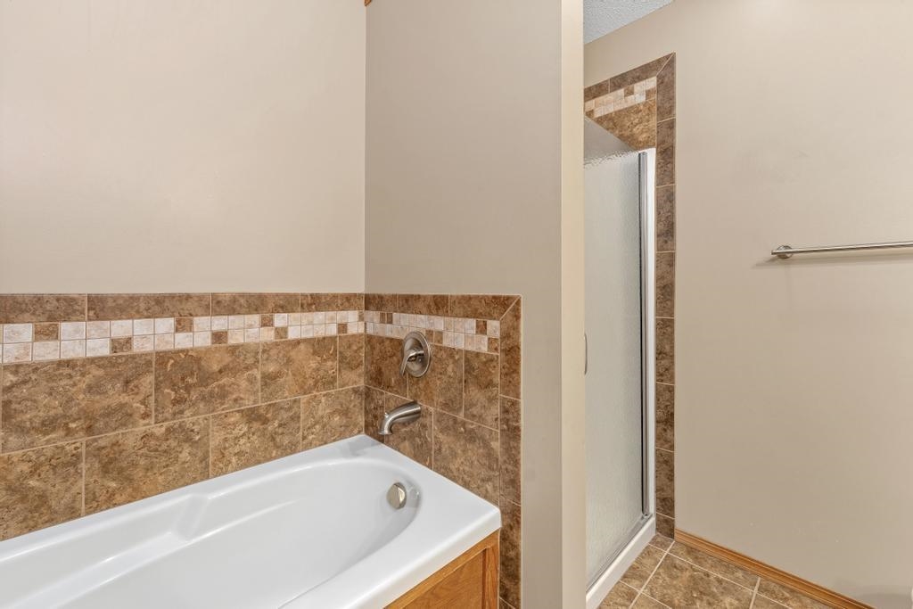420 N Valley Stream Dr, Derby, Virginia image 21
