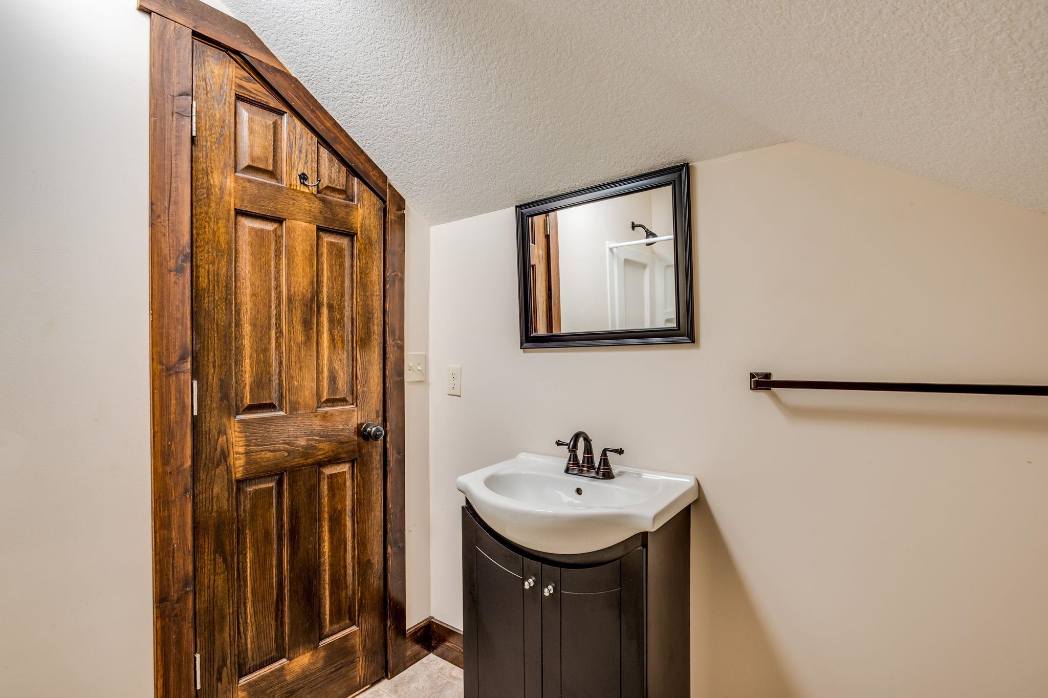 620 E 12th Ave, Winfield, Kansas image 29