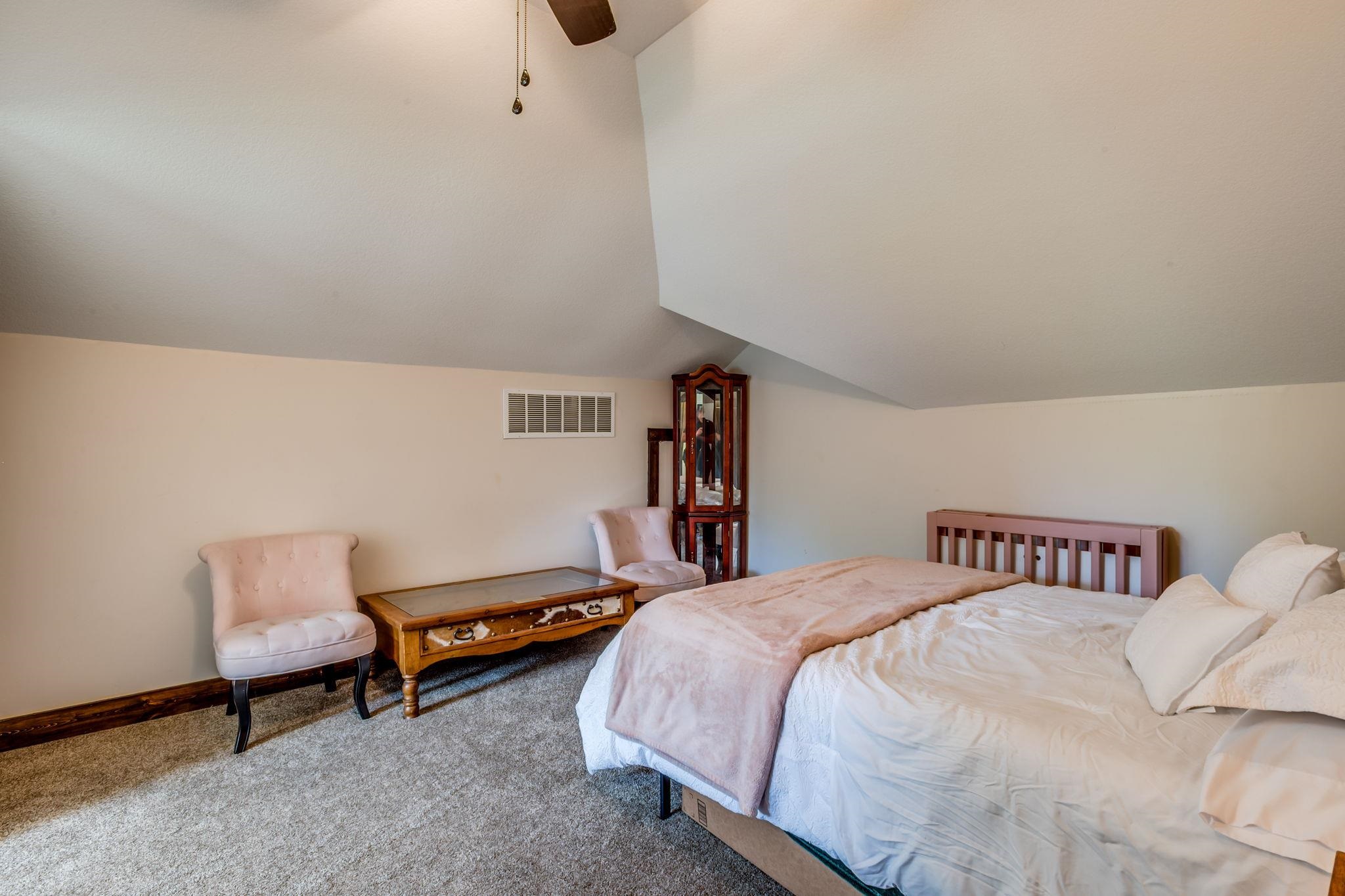 620 E 12th Ave, Winfield, Kansas image 27