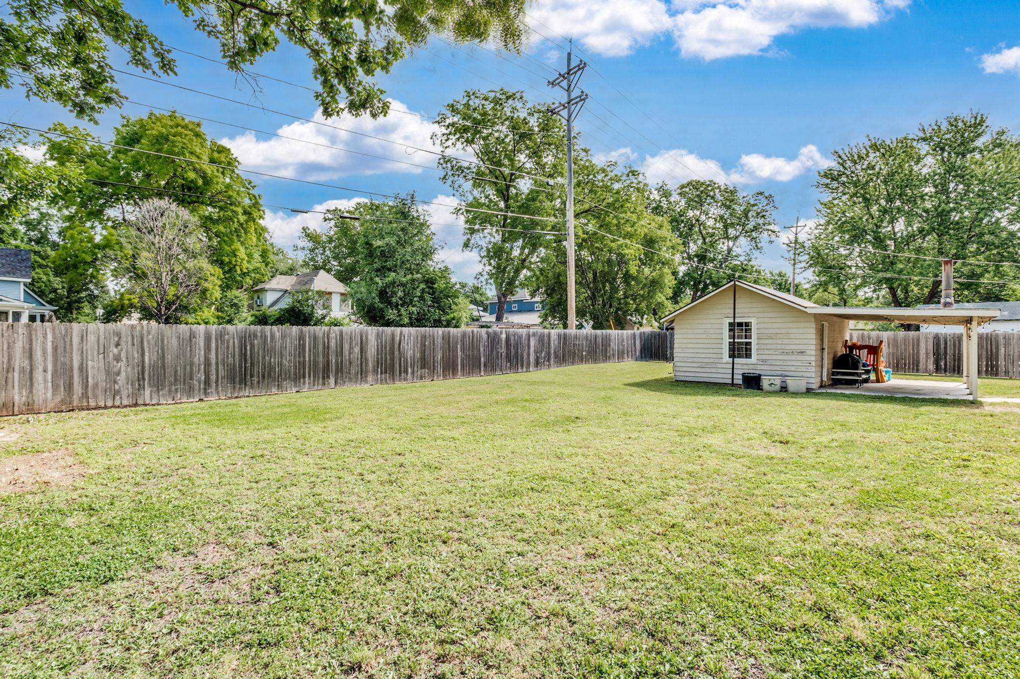 620 E 12th Ave, Winfield, Kansas image 34