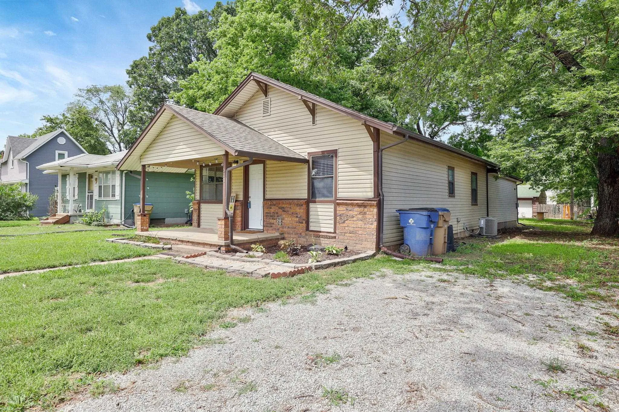 Sedgwick, Kansas 67135, United States, 3 Bedrooms Bedrooms, ,1 BathroomBathrooms,Residential,Active,53110