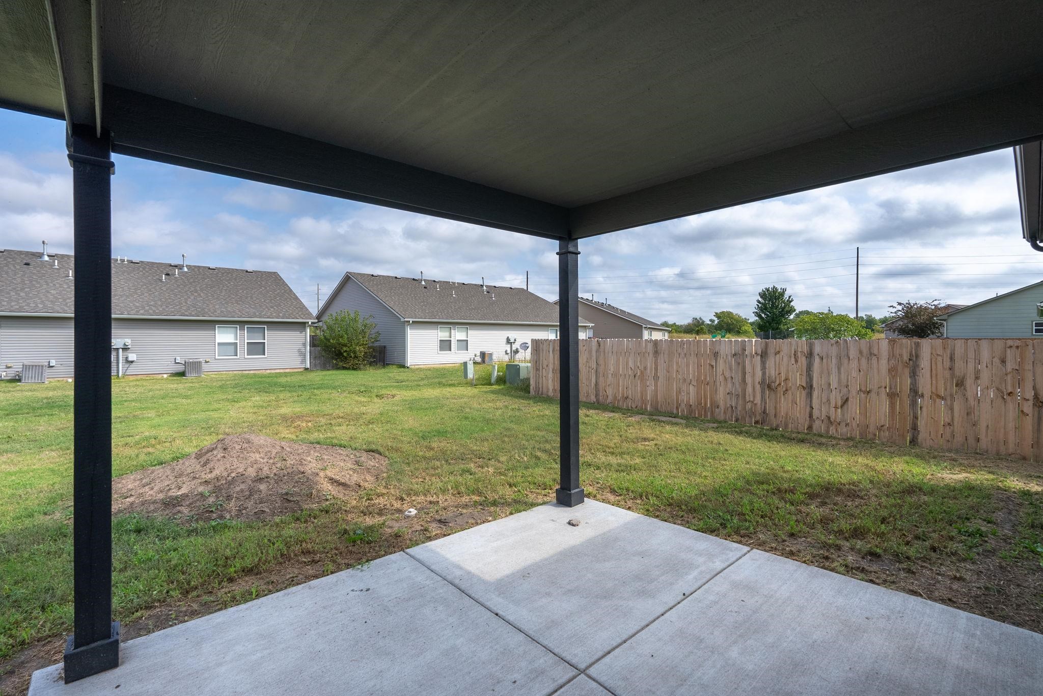 852 N Redbud Ct, Valley Center, Kansas image 25