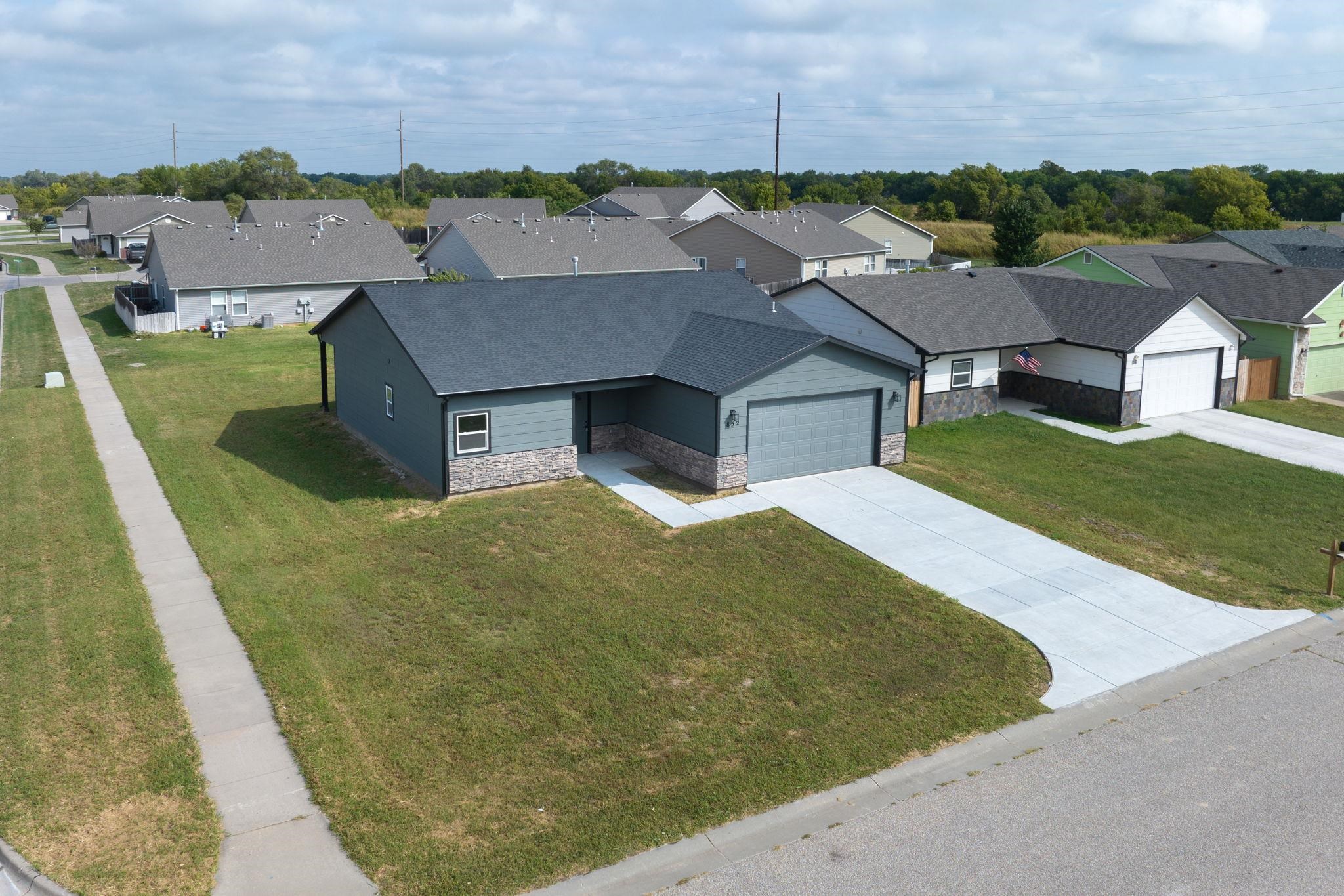 852 N Redbud Ct, Valley Center, Kansas image 30
