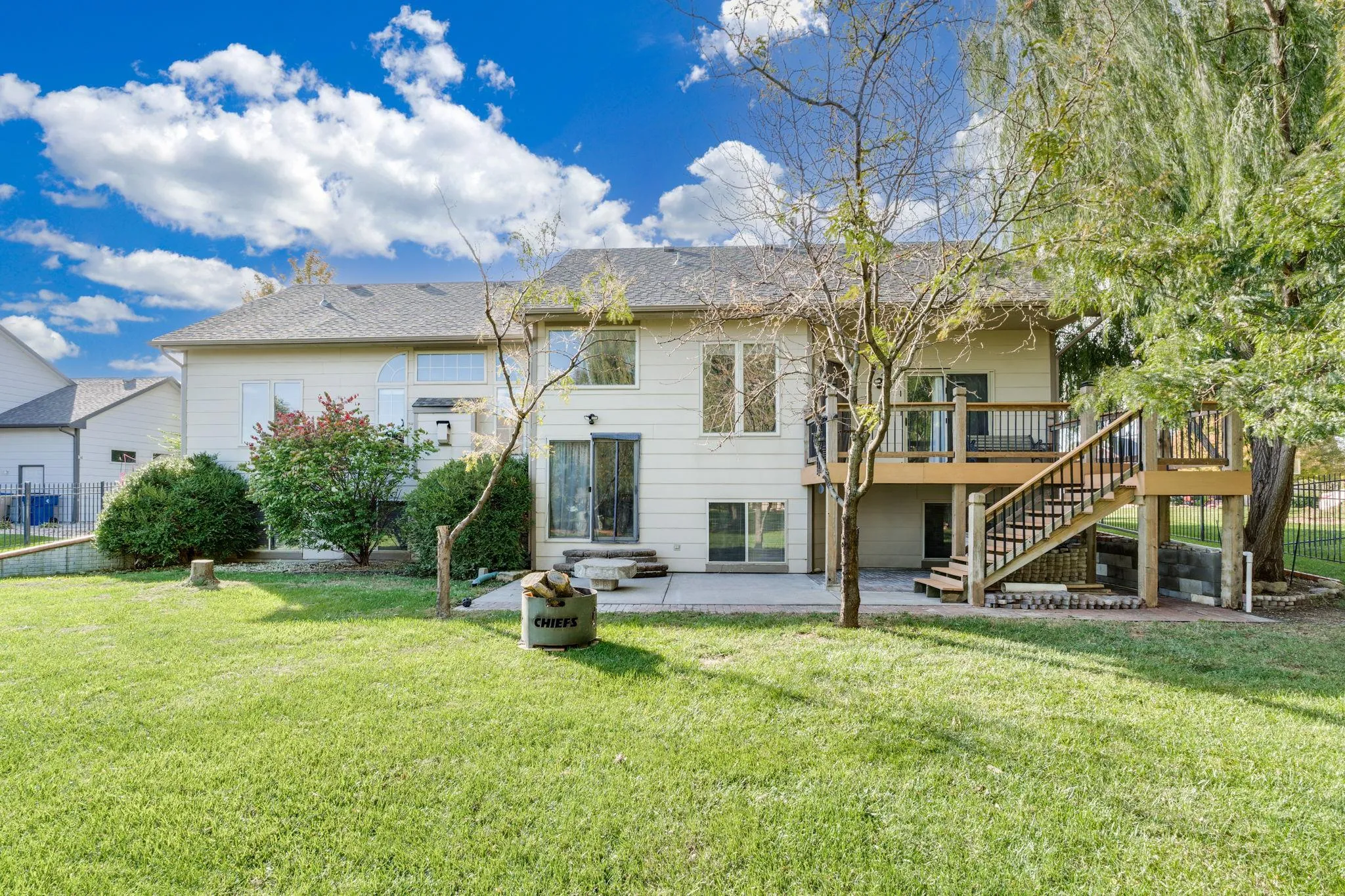 Andover, Kansas 67002, United States, 3 Bedrooms Bedrooms, ,2 BathroomsBathrooms,Residential,Active,246063