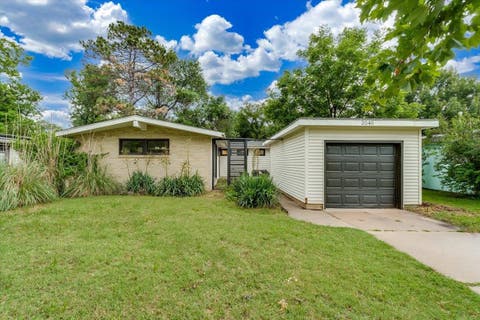 Homes For Sale - 3546 W 11th St. N St<br/> Wichita, KS 67203