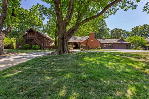 Townhouse For Sale - 1314 N Willow Ln<br/> Wichita, KS 67208