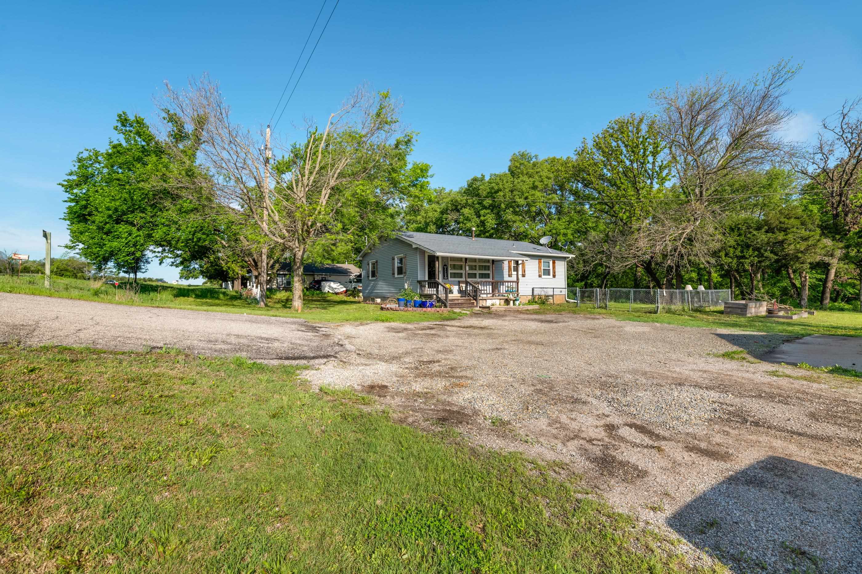 9412 SW Us Highway 54, Augusta, Kansas image 2