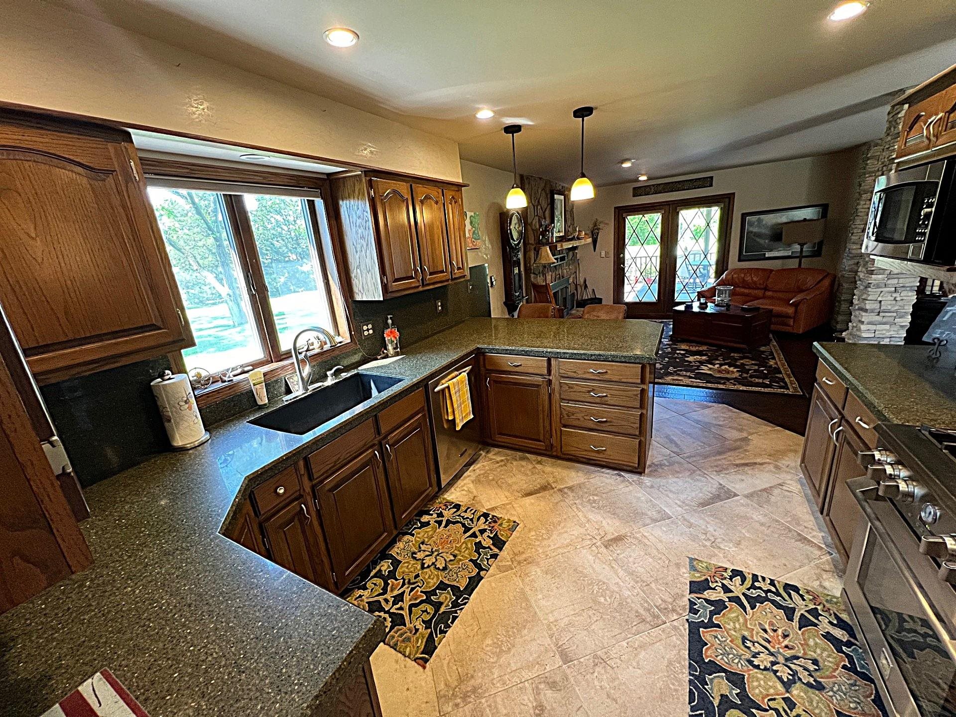 715 S Harvey Ave, Burrton, Virginia image 13