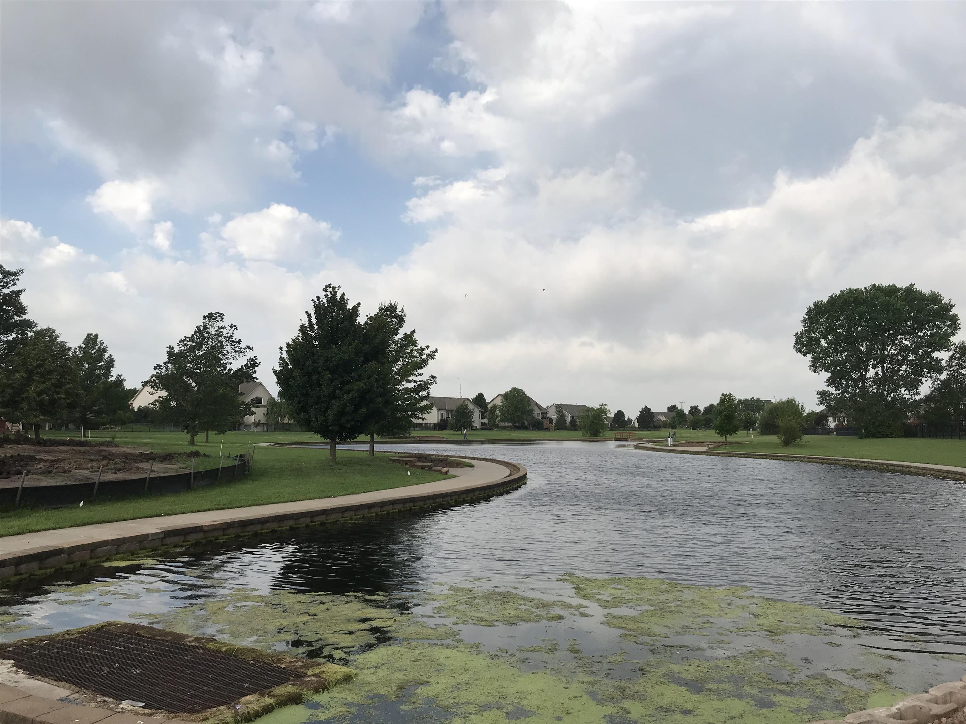 328 Old Colony Ct, North Newton, Kansas image 3