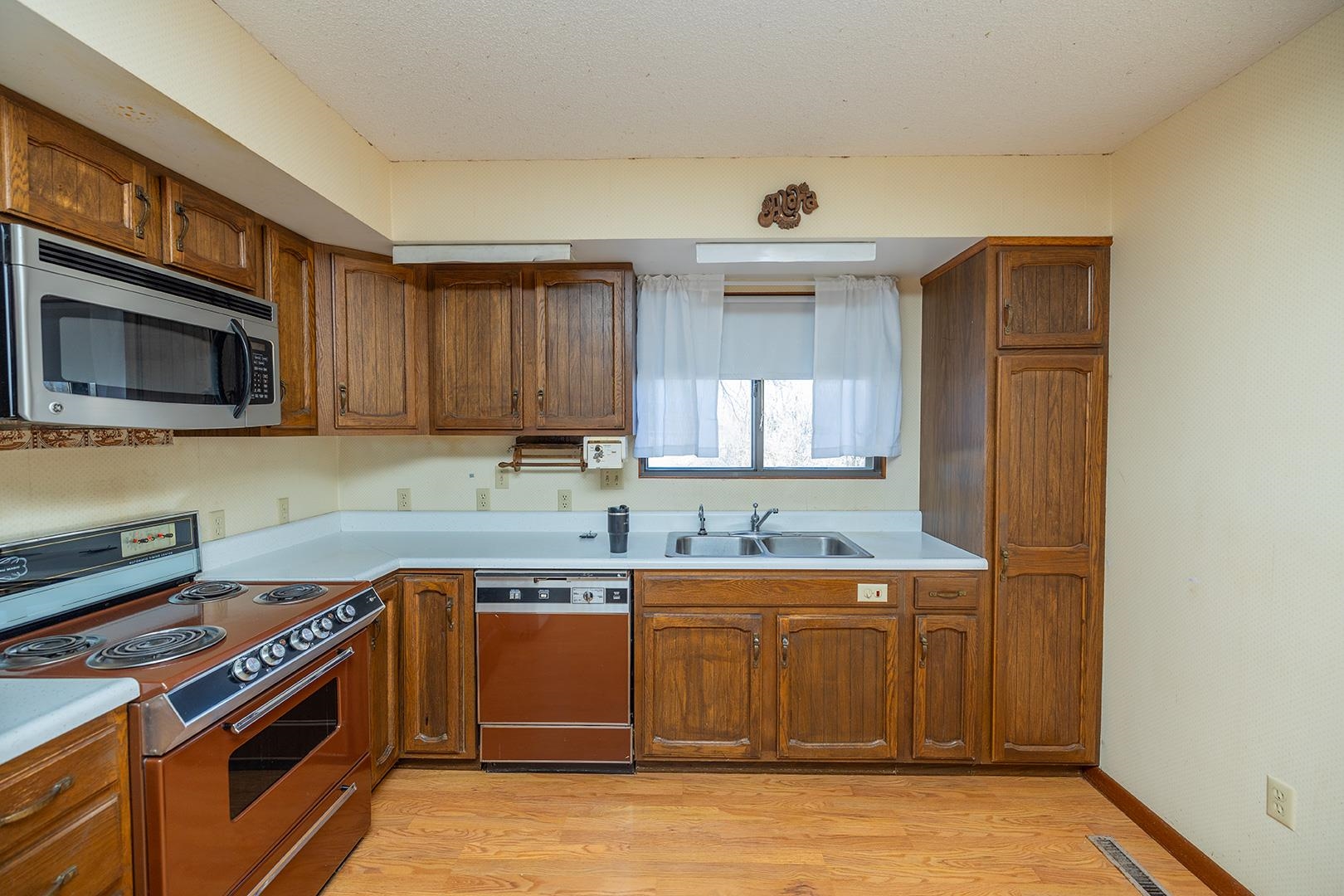 3022 E Highway 54, Andover, Kansas image 13