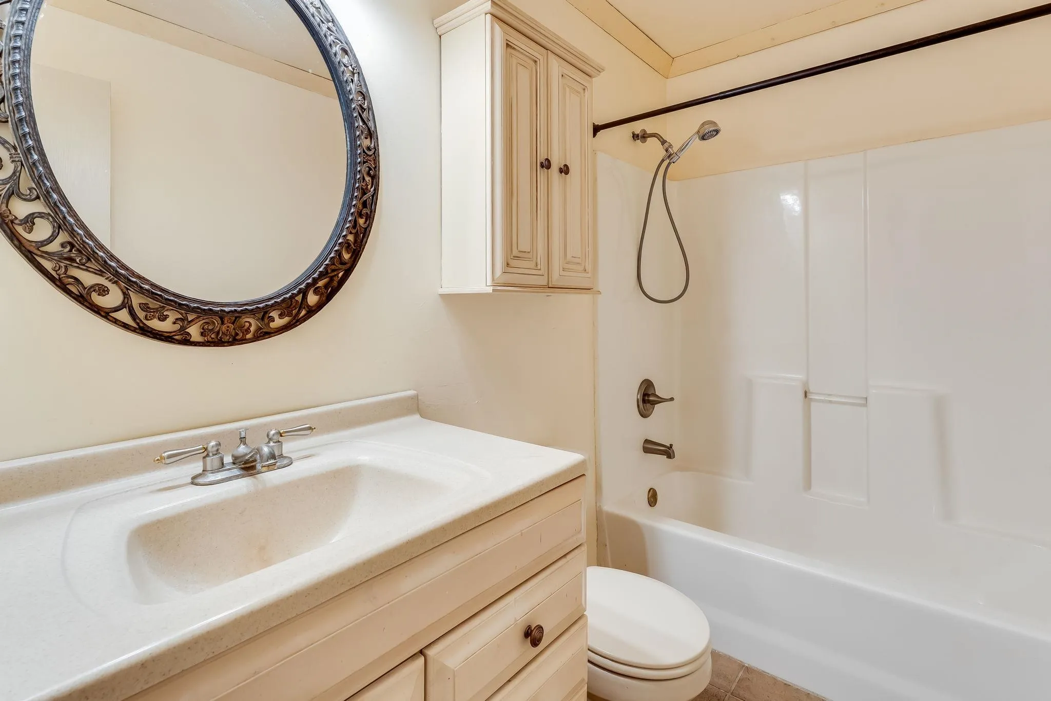 Wichita, Kansas 67209, United States, 4 Bedrooms Bedrooms, ,2 BathroomsBathrooms,Residential,Active,233934