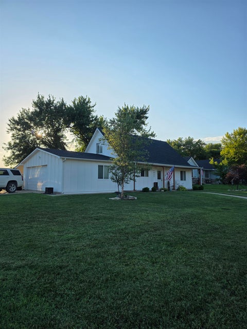 Homes For Sale - 1021 Mccaskey Drive<br/> Butler County, Rose Hill, KS 67133