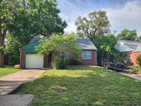 Homes For Sale - 3638 Oneida St<br/> Sedgwick County, Wichita, KS 67208