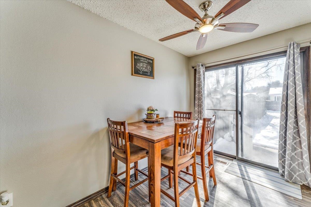 Derby, Kansas 67037, United States, 2 Bedrooms Bedrooms, ,2 BathroomsBathrooms,Residential,Pending,68432