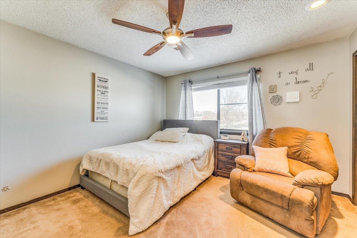 Derby, Kansas 67037, United States, 2 Bedrooms Bedrooms, ,2 BathroomsBathrooms,Residential,Pending,68432