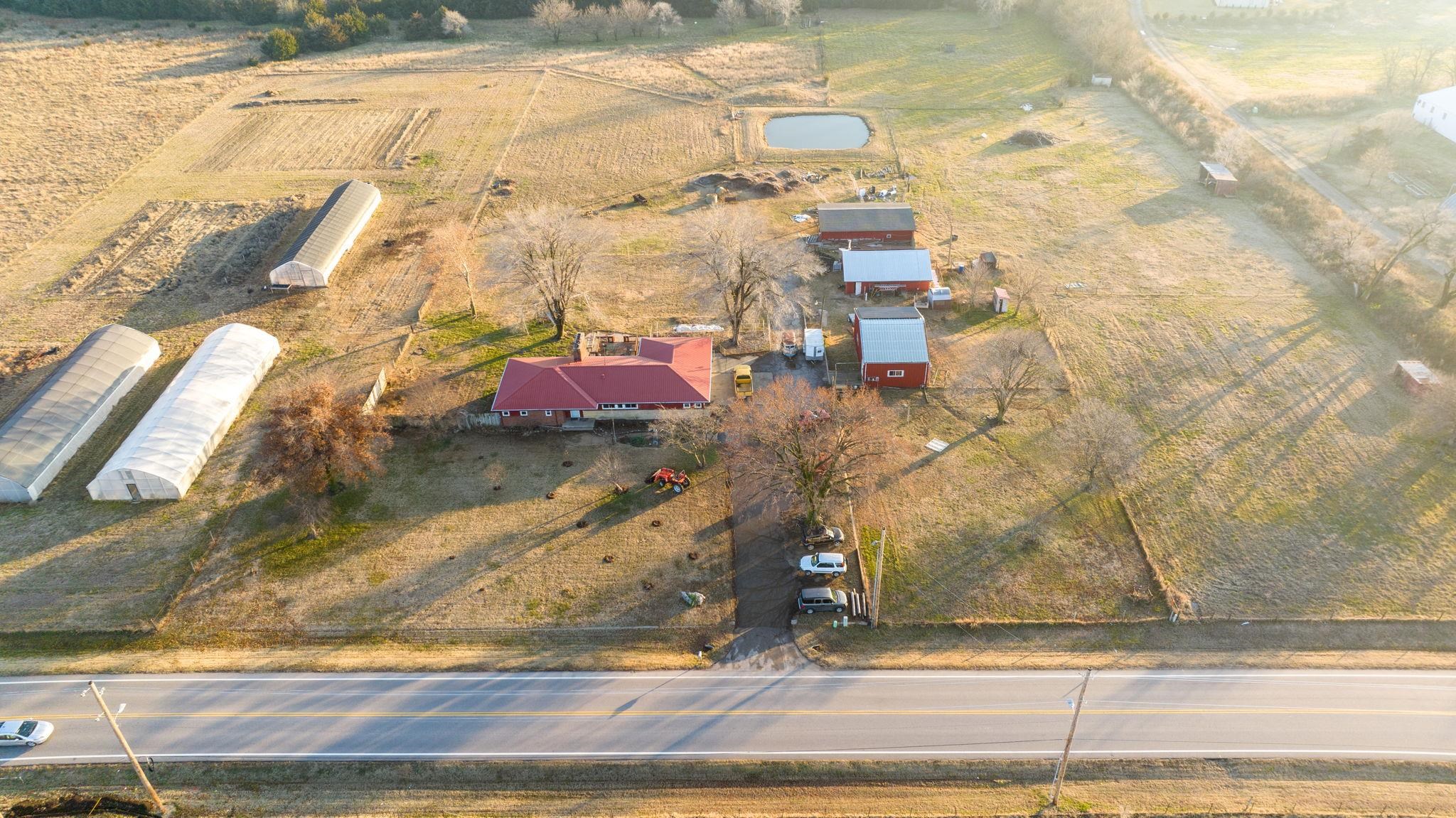 Valley Center, Kansas 67147, United States, 4 Bedrooms Bedrooms, ,3 BathroomsBathrooms,Residential,Pending,67286