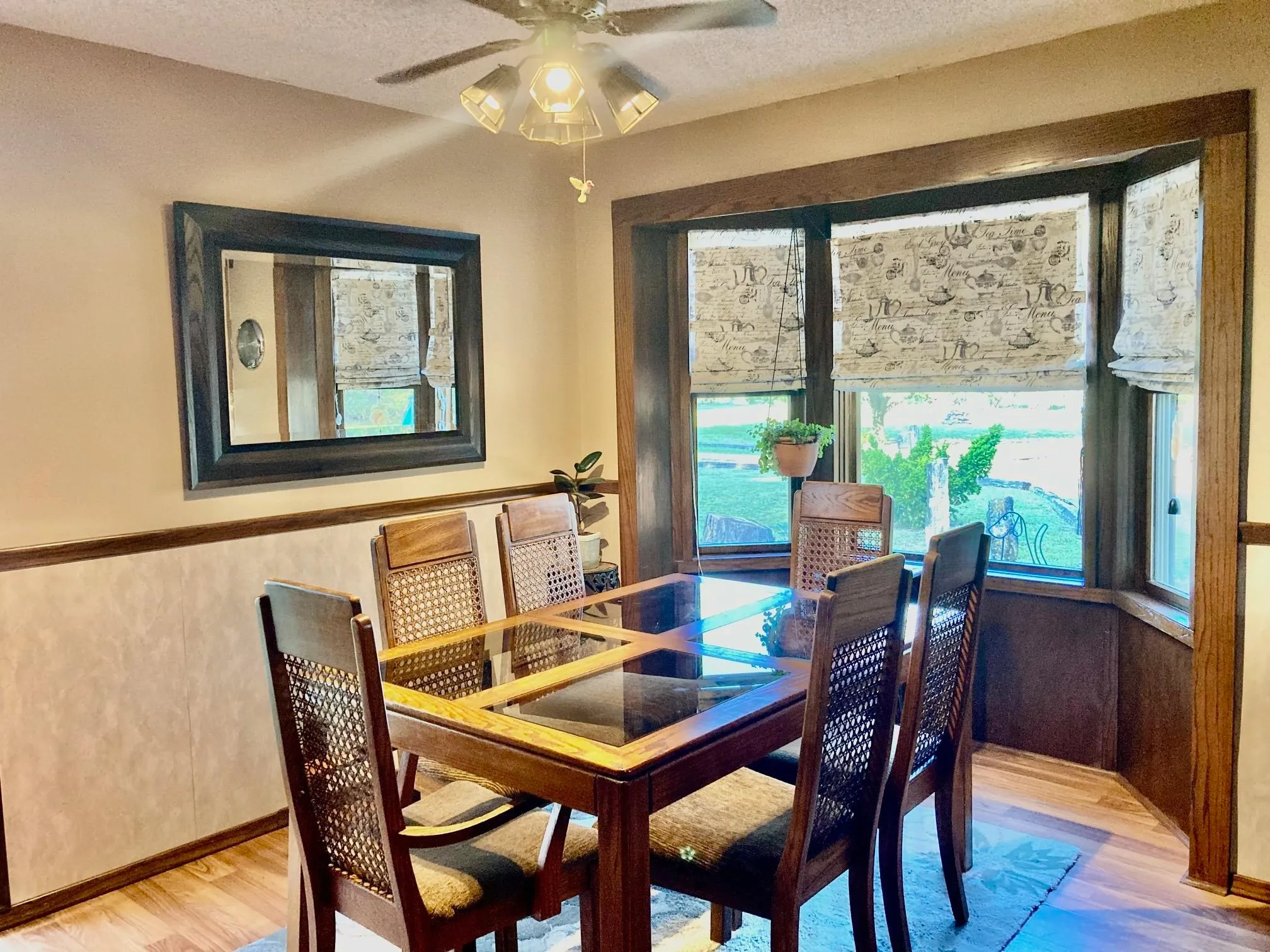 Cheney, Kansas 67025, United States, 5 Bedrooms Bedrooms, ,3 BathroomsBathrooms,Residential,Pending,37848