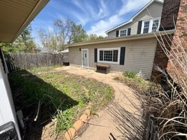 El Dorado, Kansas 67042, United States, 3 Bedrooms Bedrooms, ,2 BathroomsBathrooms,Residential,Active,143311